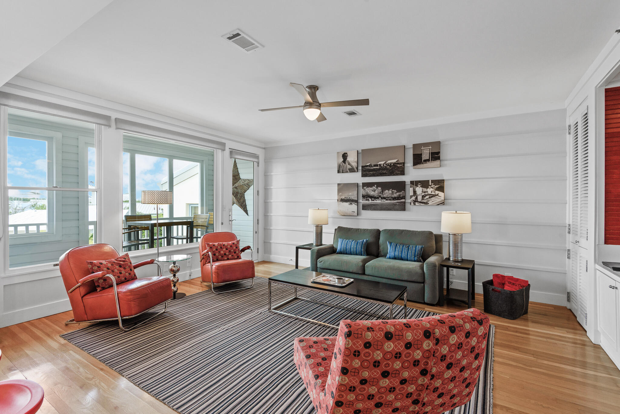 SEASIDE TOWN CENTER - Residential