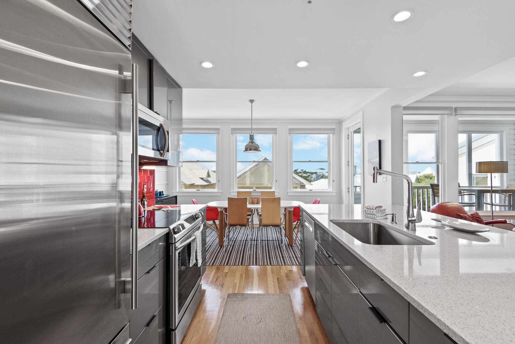 SEASIDE TOWN CENTER - Residential