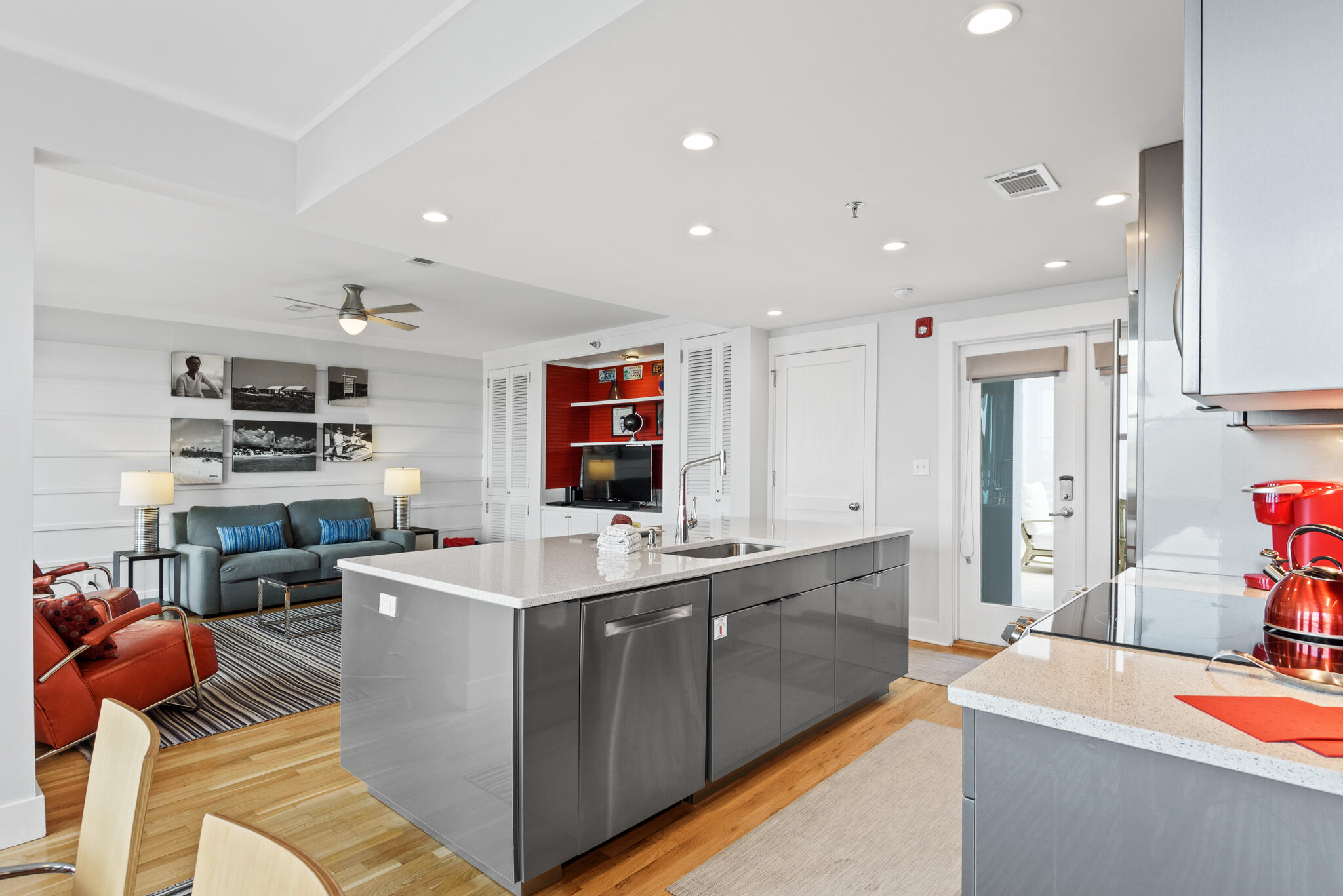 SEASIDE TOWN CENTER - Residential