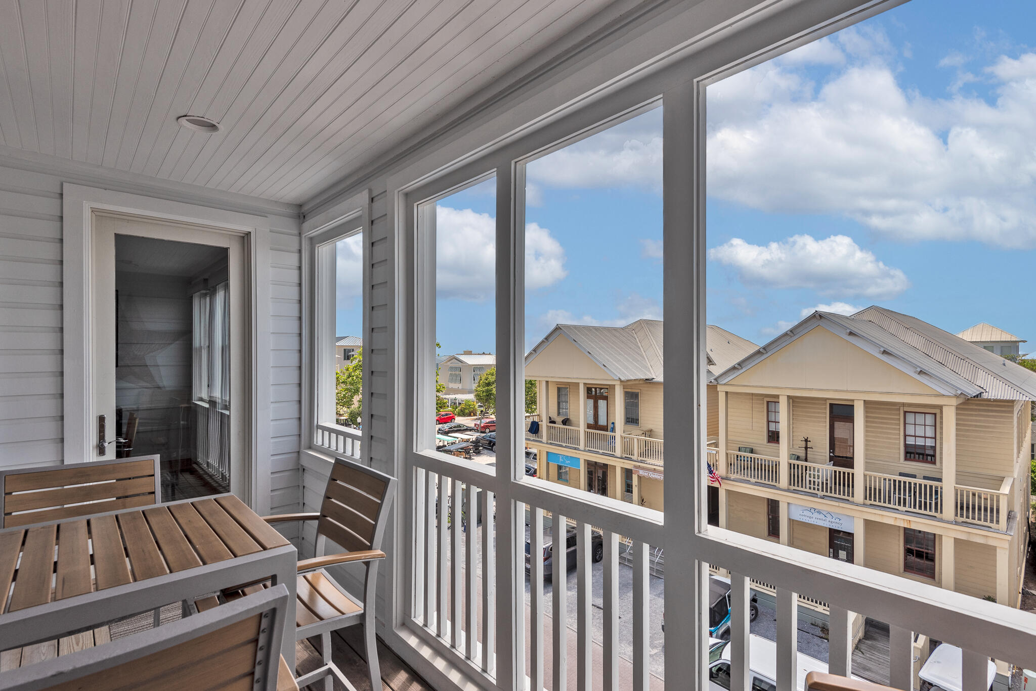 SEASIDE TOWN CENTER - Residential