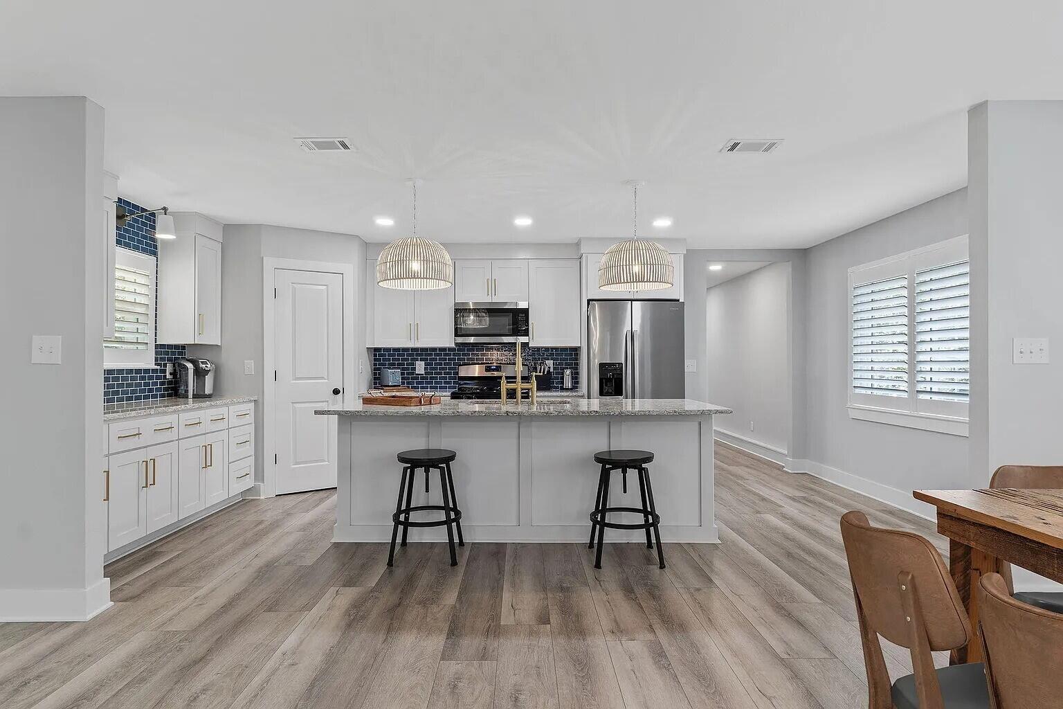 PINE LAKE S/D - Residential Lease
