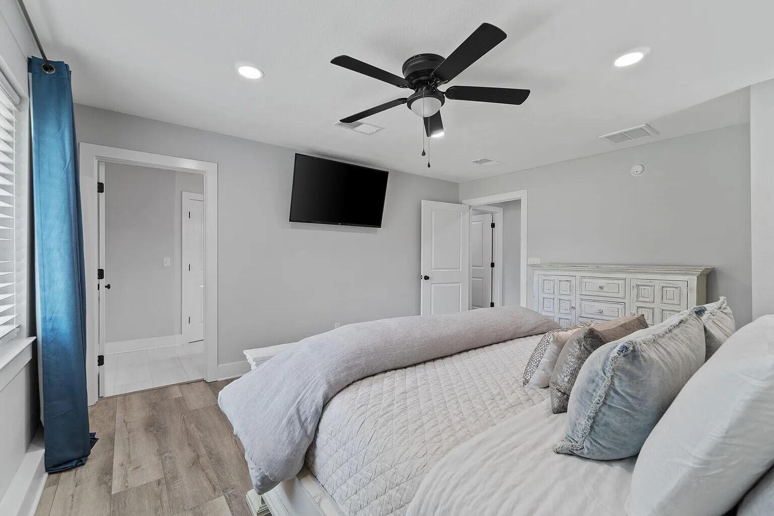 PINE LAKE S/D - Residential Lease
