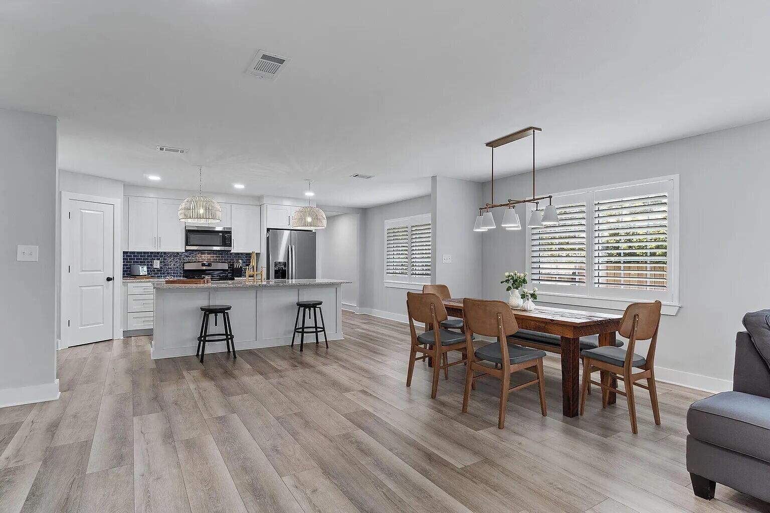 PINE LAKE S/D - Residential Lease