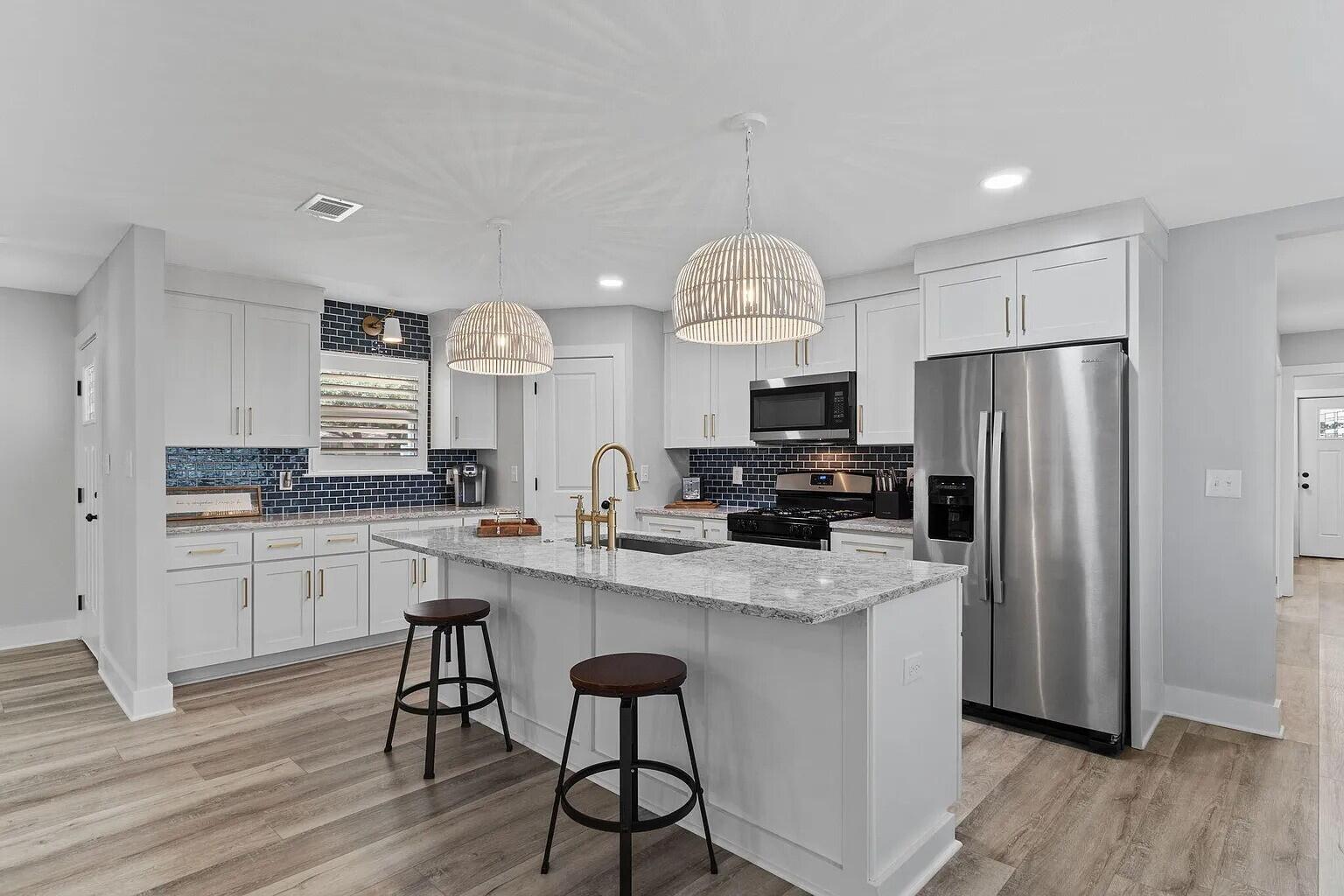 PINE LAKE S/D - Residential Lease
