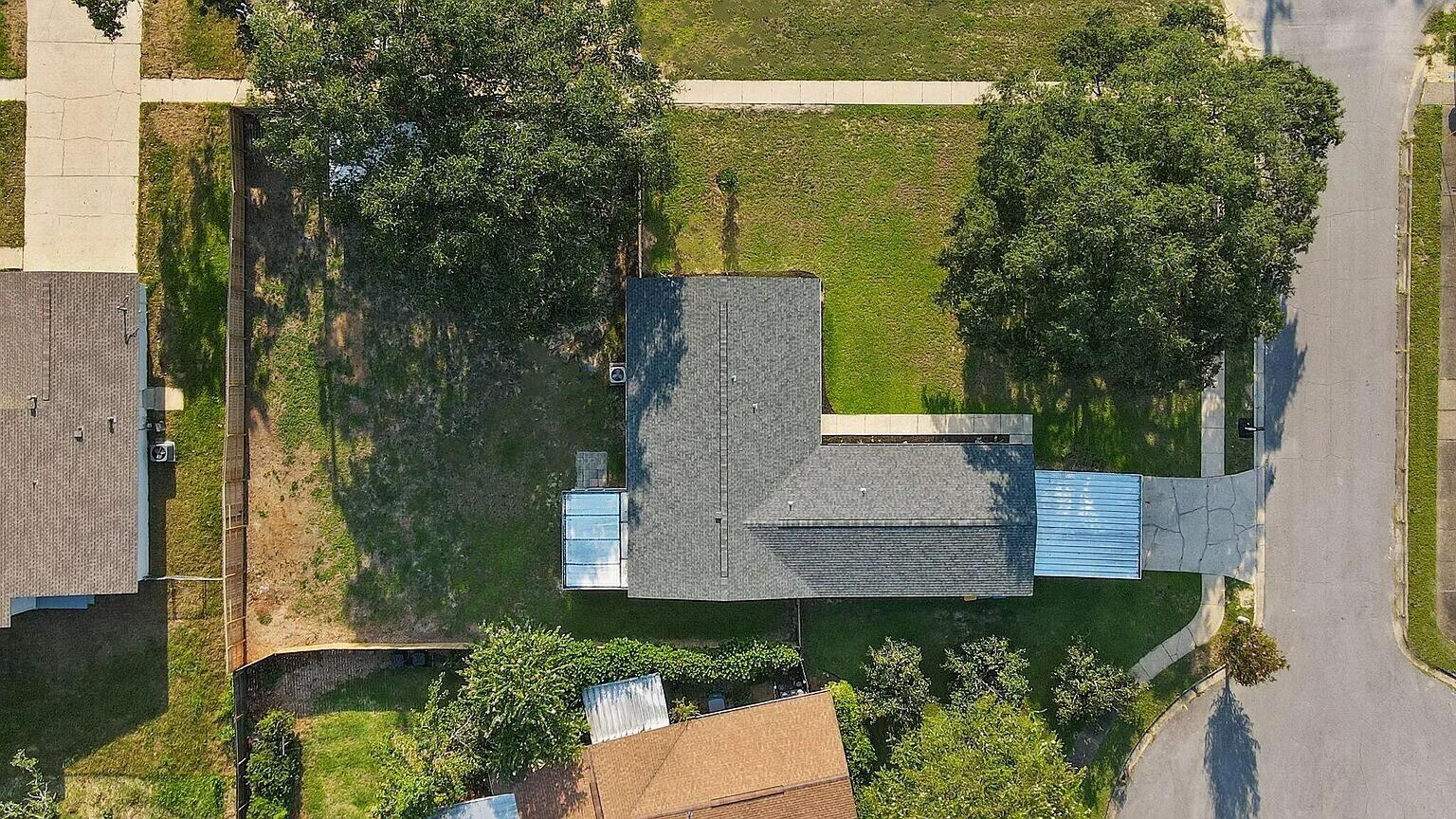 PINE LAKE S/D - Residential Lease