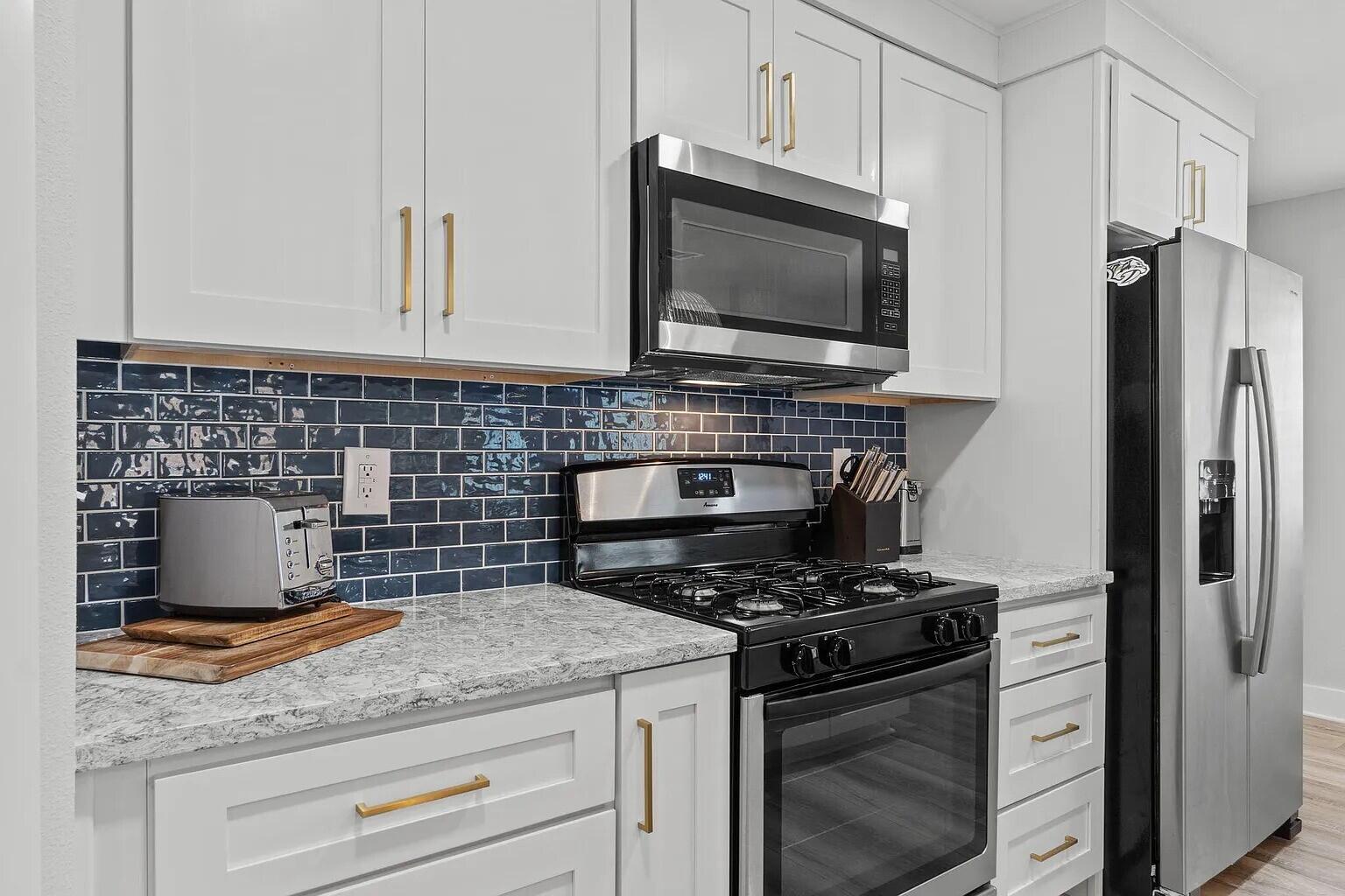PINE LAKE S/D - Residential Lease