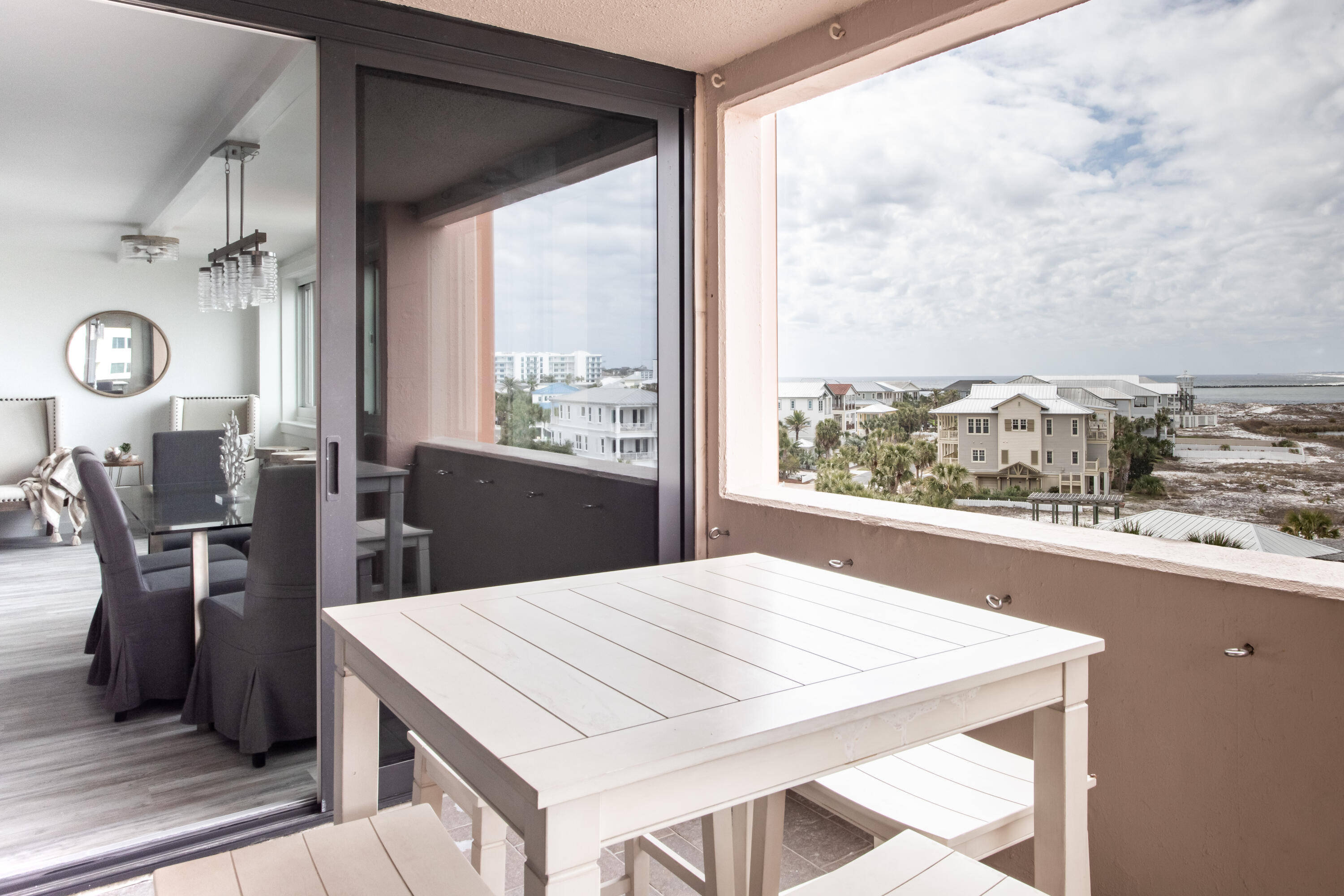 JETTY EAST CONDO - Residential