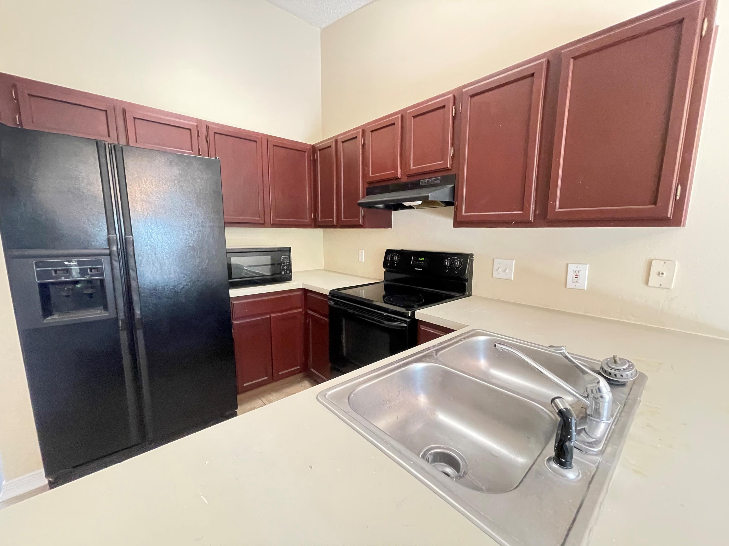 PIEDMONT PLACE - Residential Lease