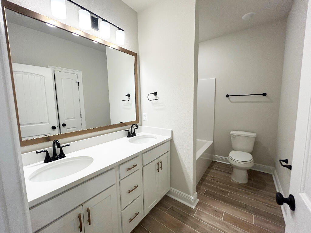 NATUREVIEW PH I - Residential