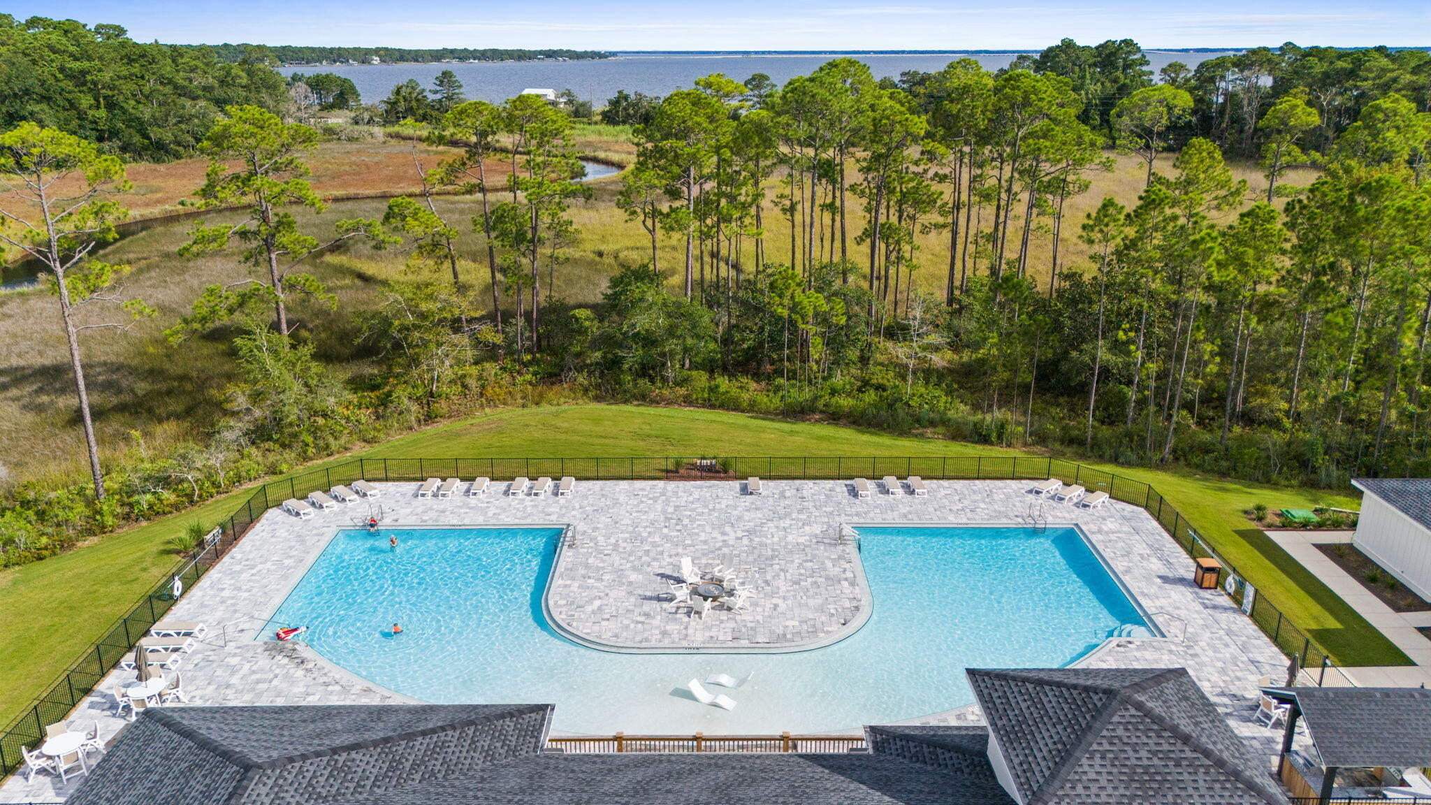 HAMMOCK BAY - MOONSWEPT - Residential