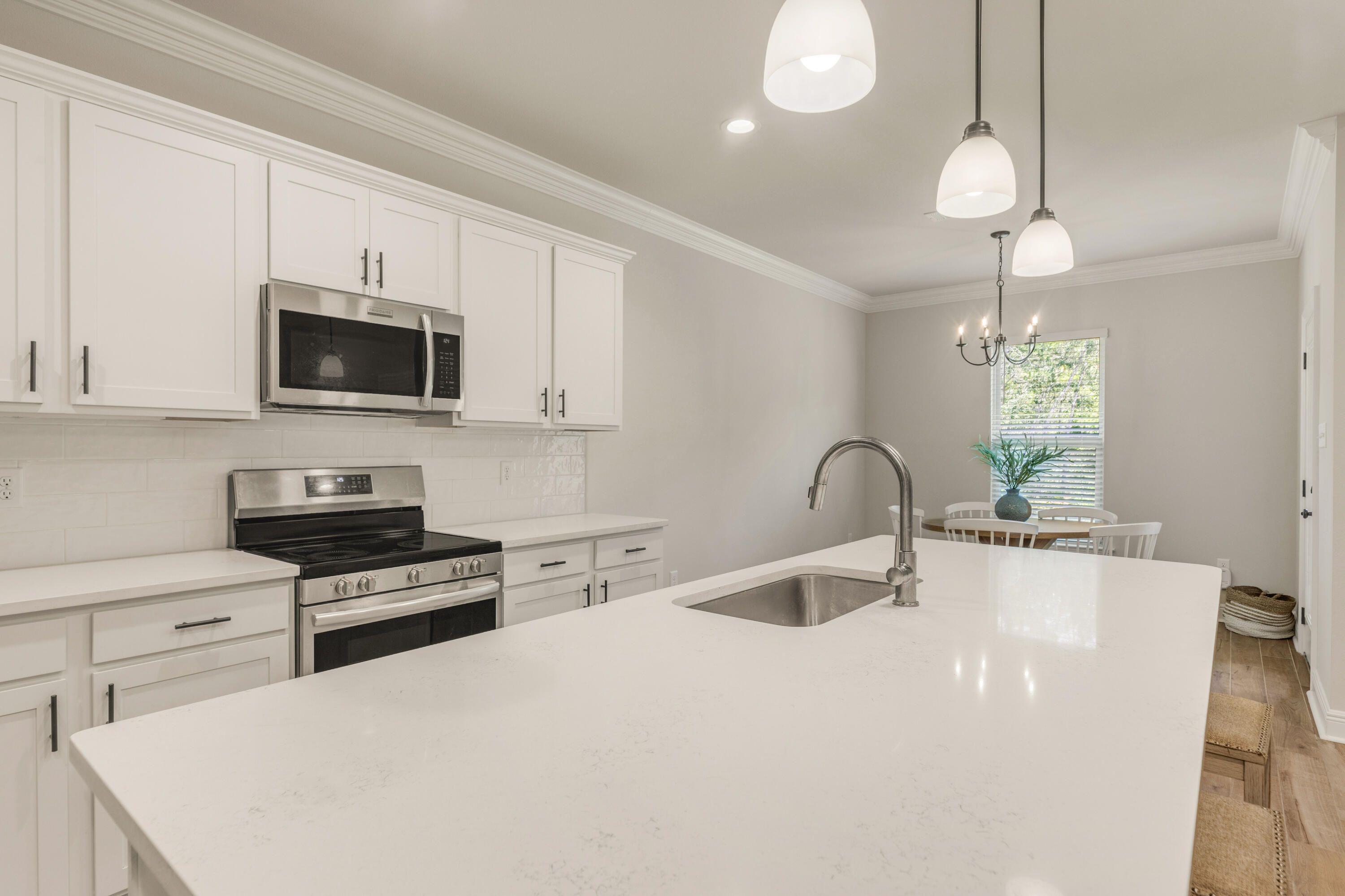 HAMMOCK BAY - MOONSWEPT - Residential