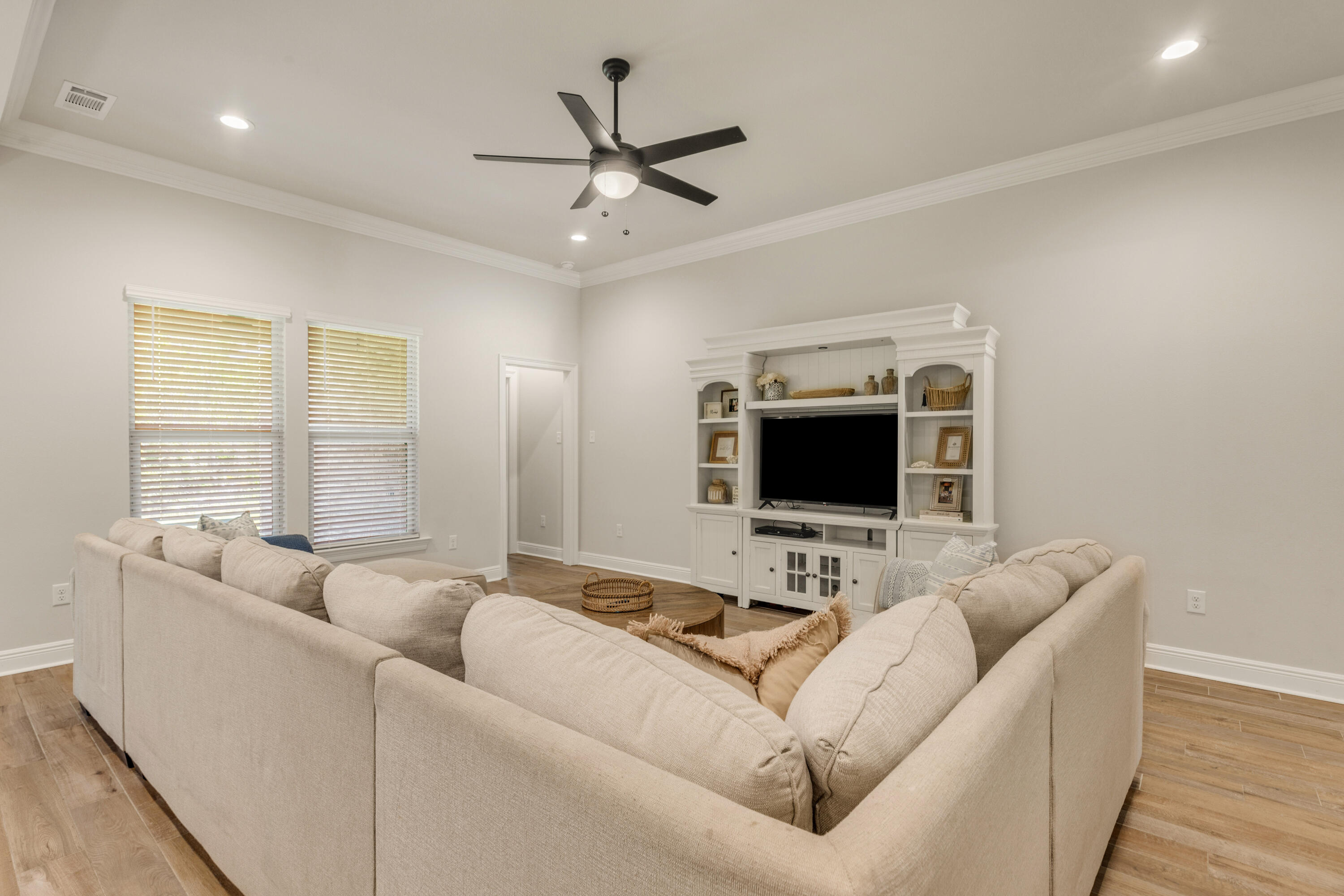 HAMMOCK BAY - MOONSWEPT - Residential