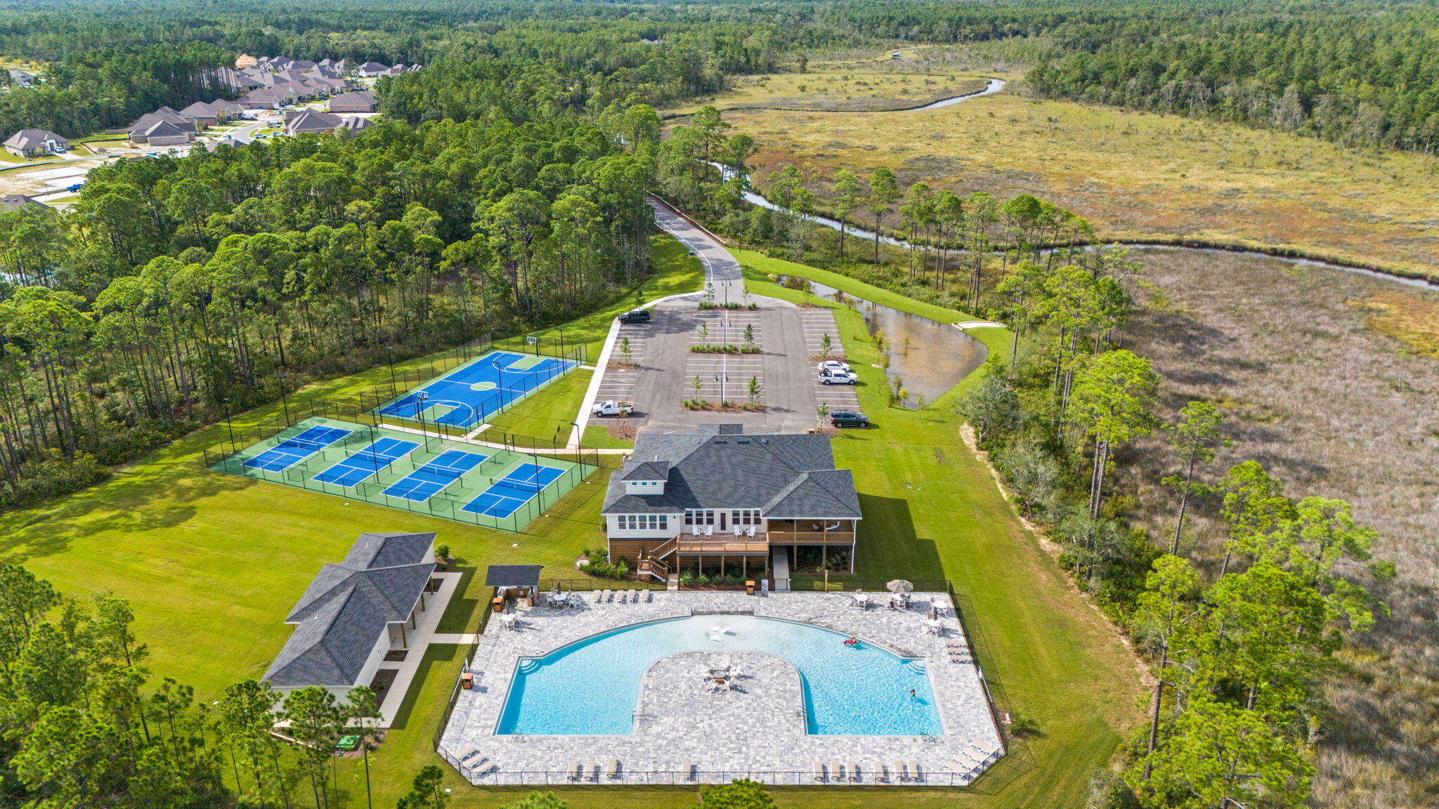 HAMMOCK BAY - MOONSWEPT - Residential