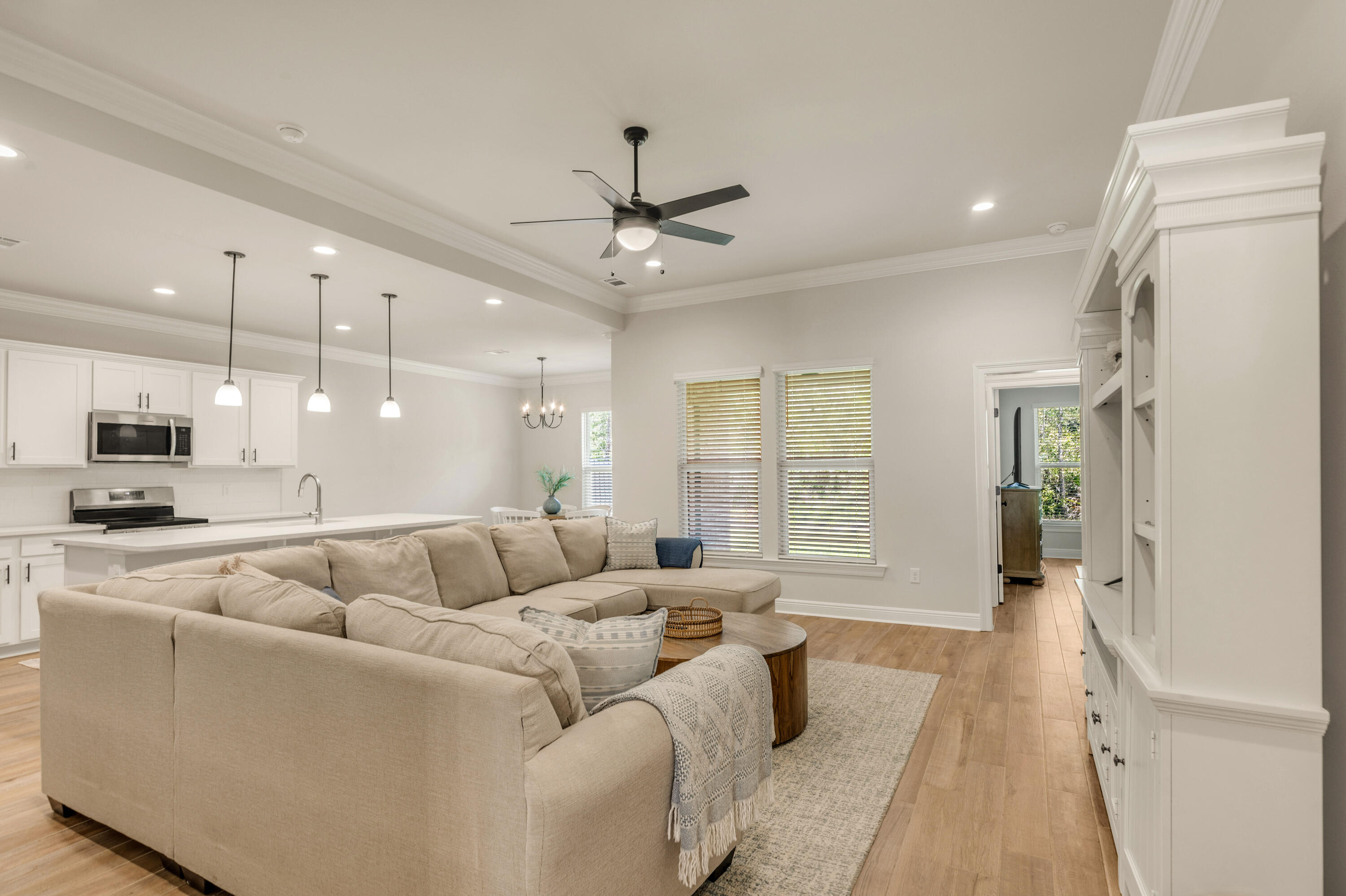 HAMMOCK BAY - MOONSWEPT - Residential