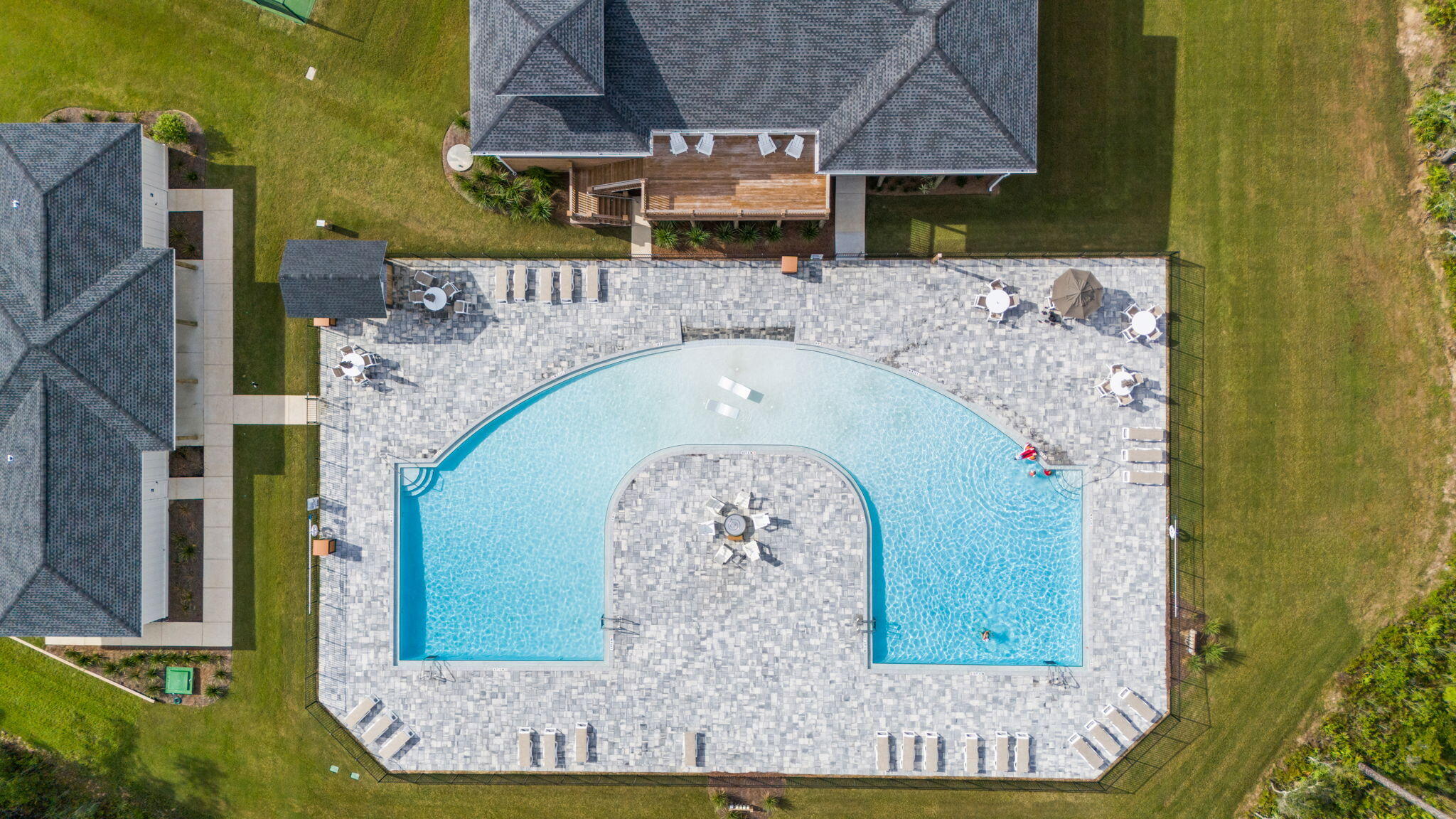 HAMMOCK BAY - MOONSWEPT - Residential