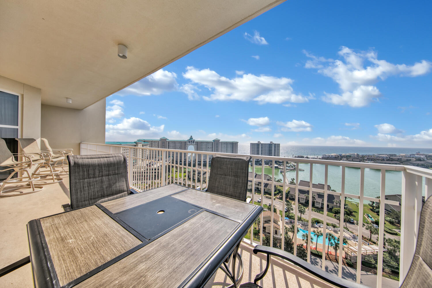 ARIEL DUNES II - Residential