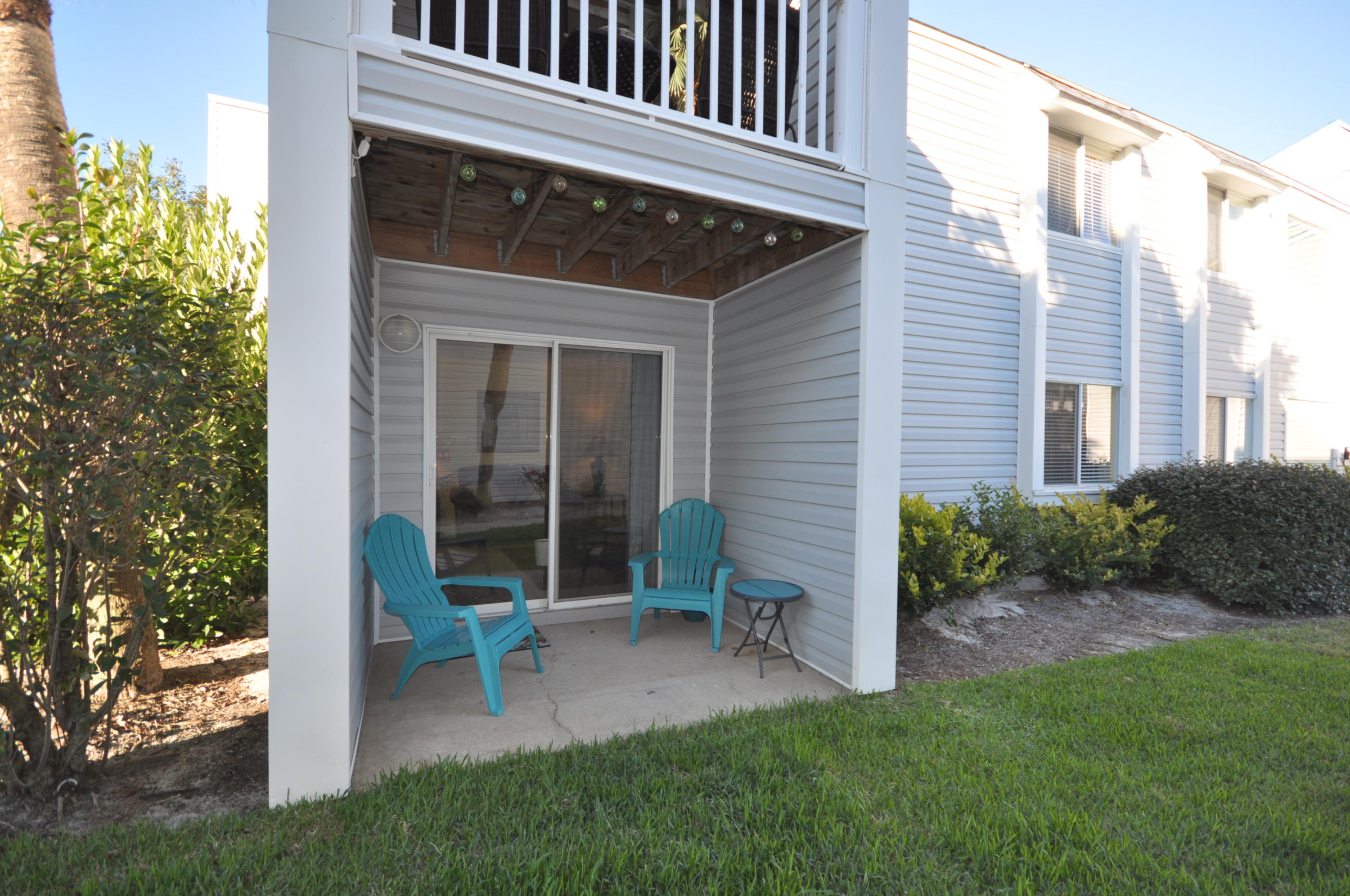 FINISTERRA CONDO - Residential