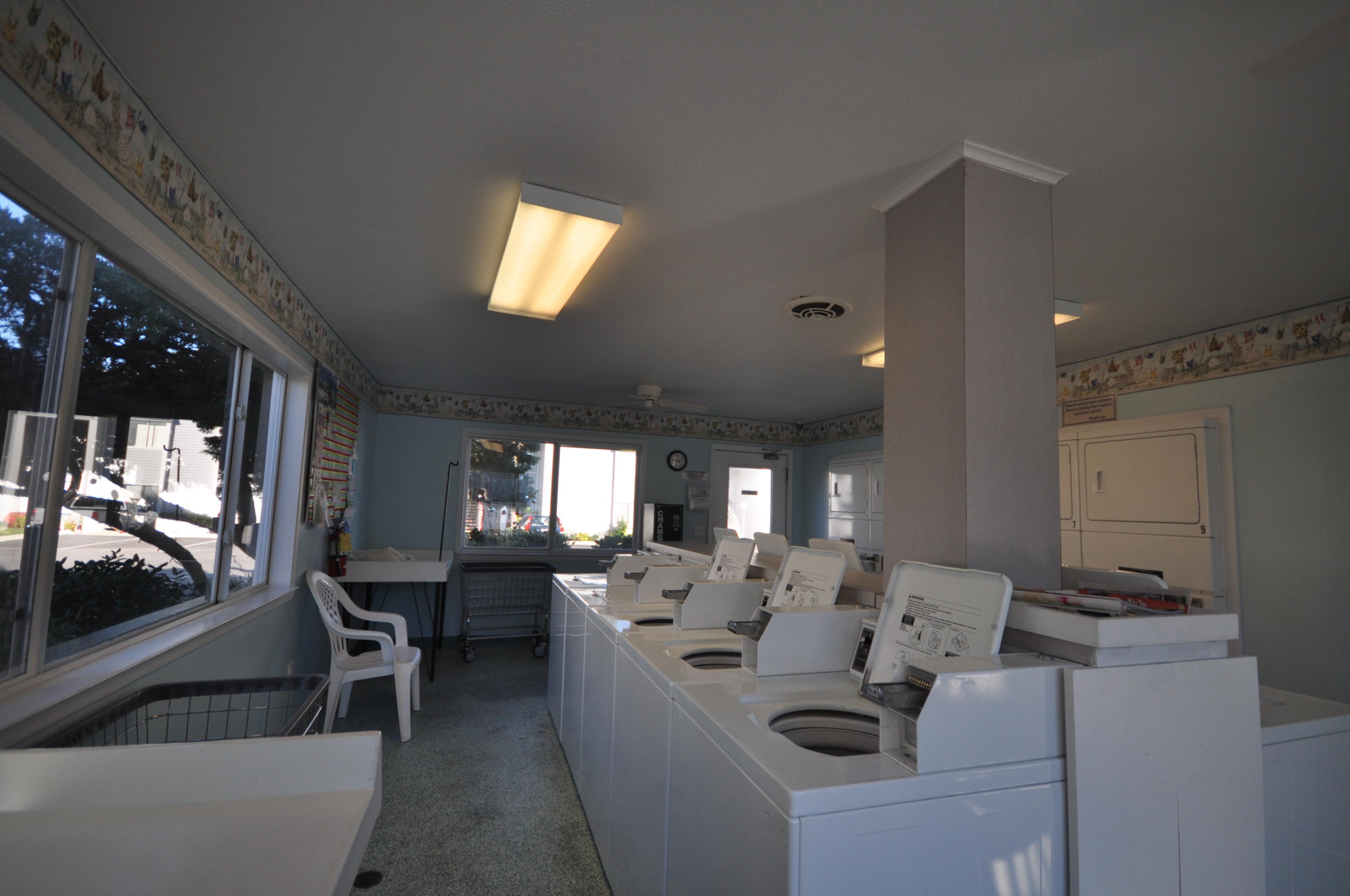 FINISTERRA CONDO - Residential