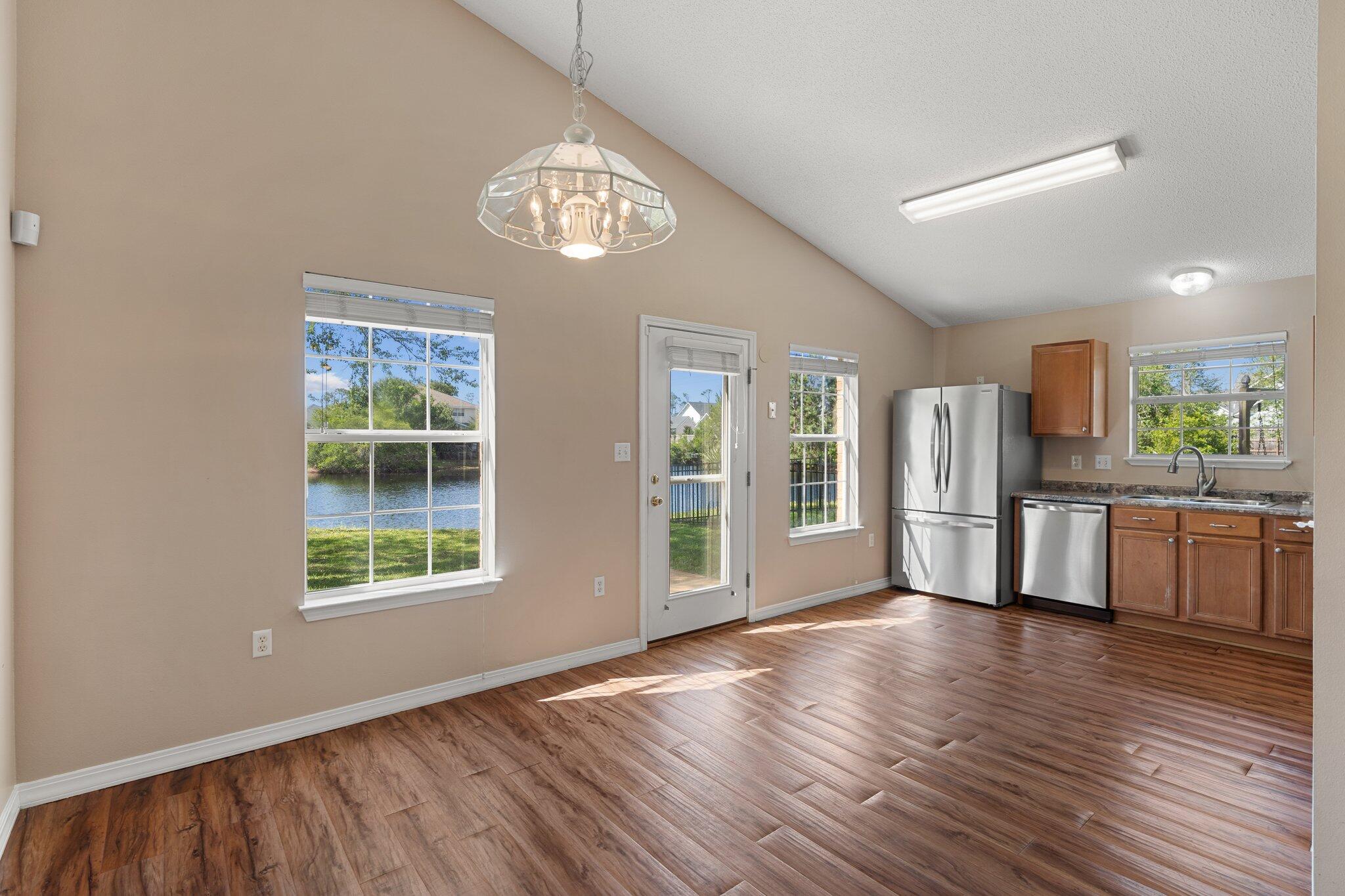 EMERALD LAKES PH 2 - Residential