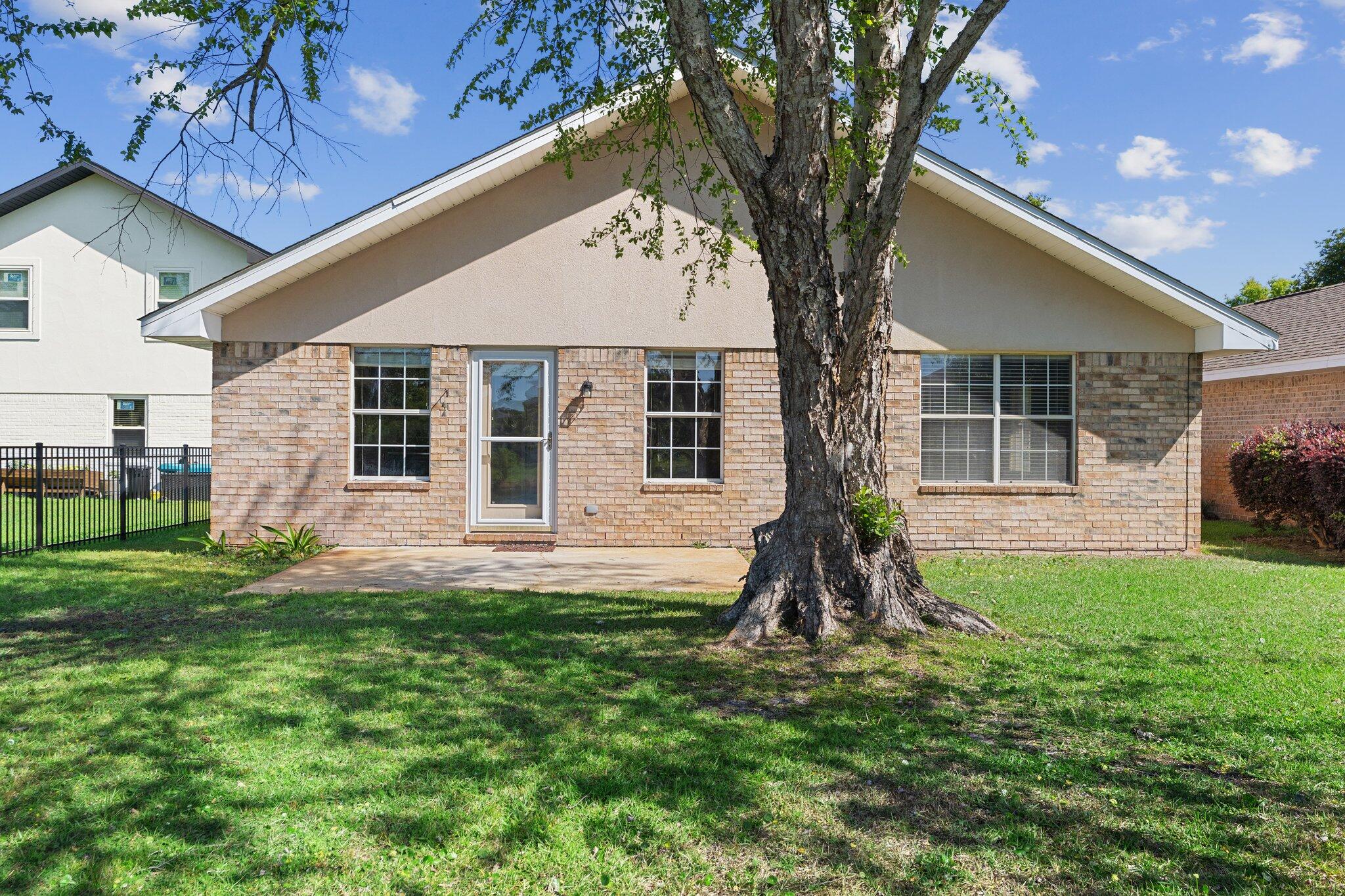 EMERALD LAKES PH 2 - Residential