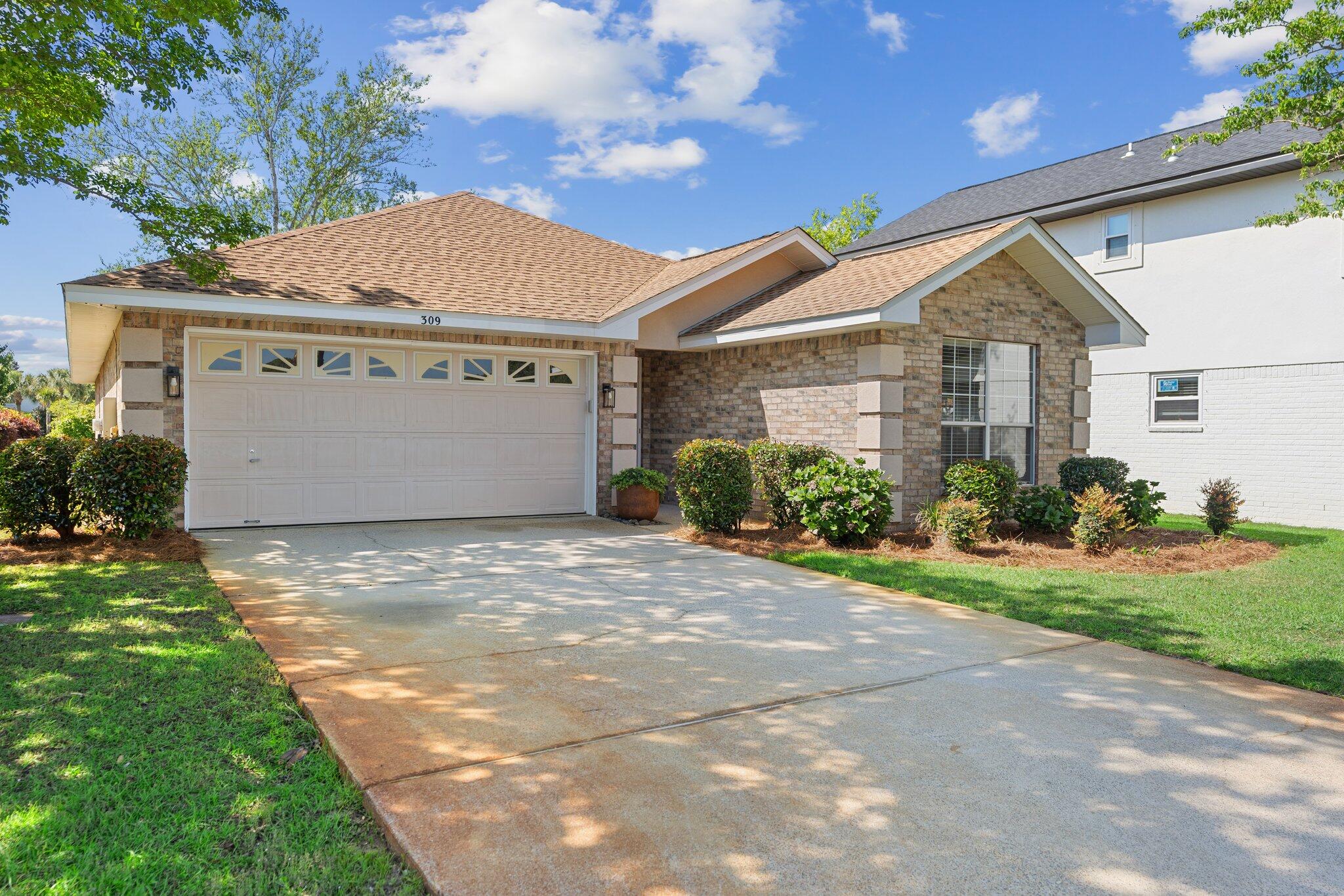 EMERALD LAKES PH 2 - Residential