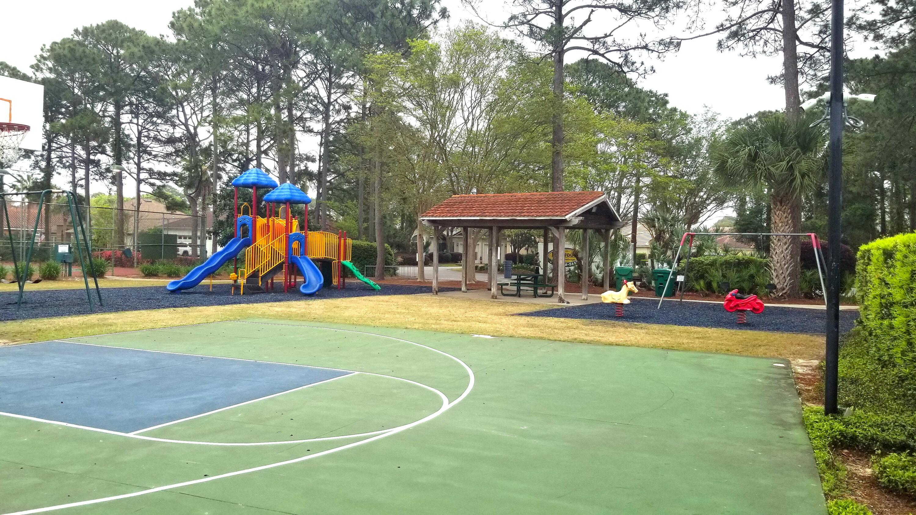 EMERALD LAKES PH 2 - Residential
