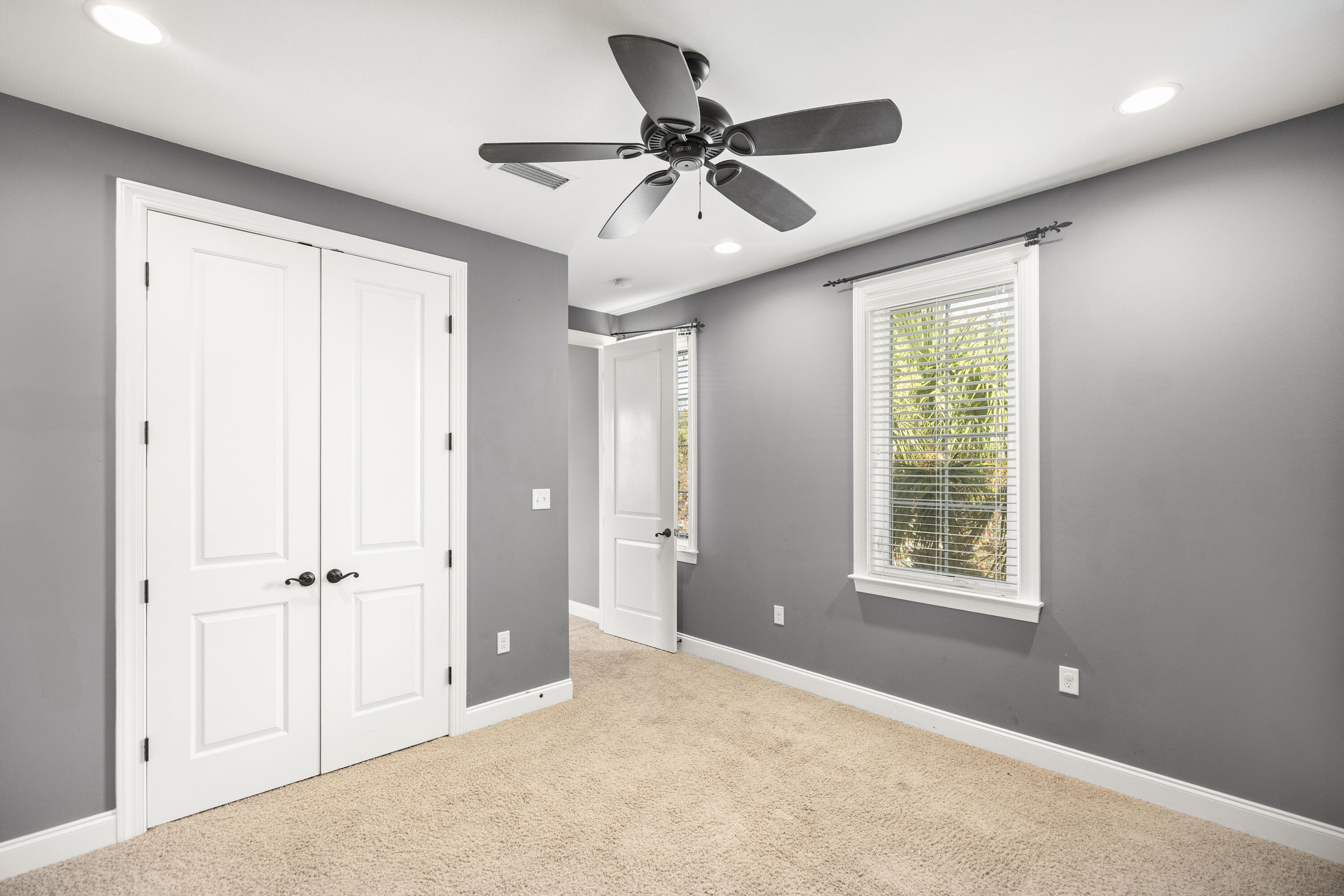 MARINA LANDING - Residential