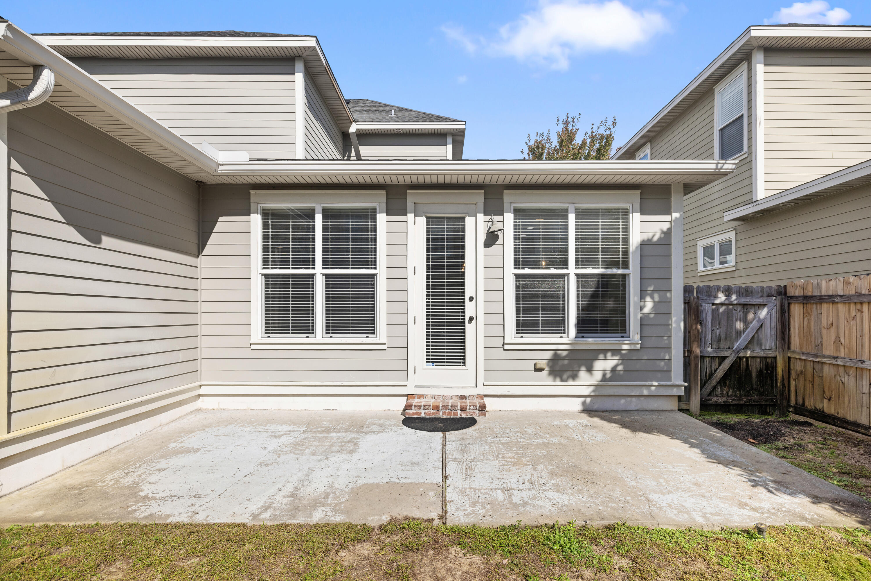 MARINA LANDING - Residential