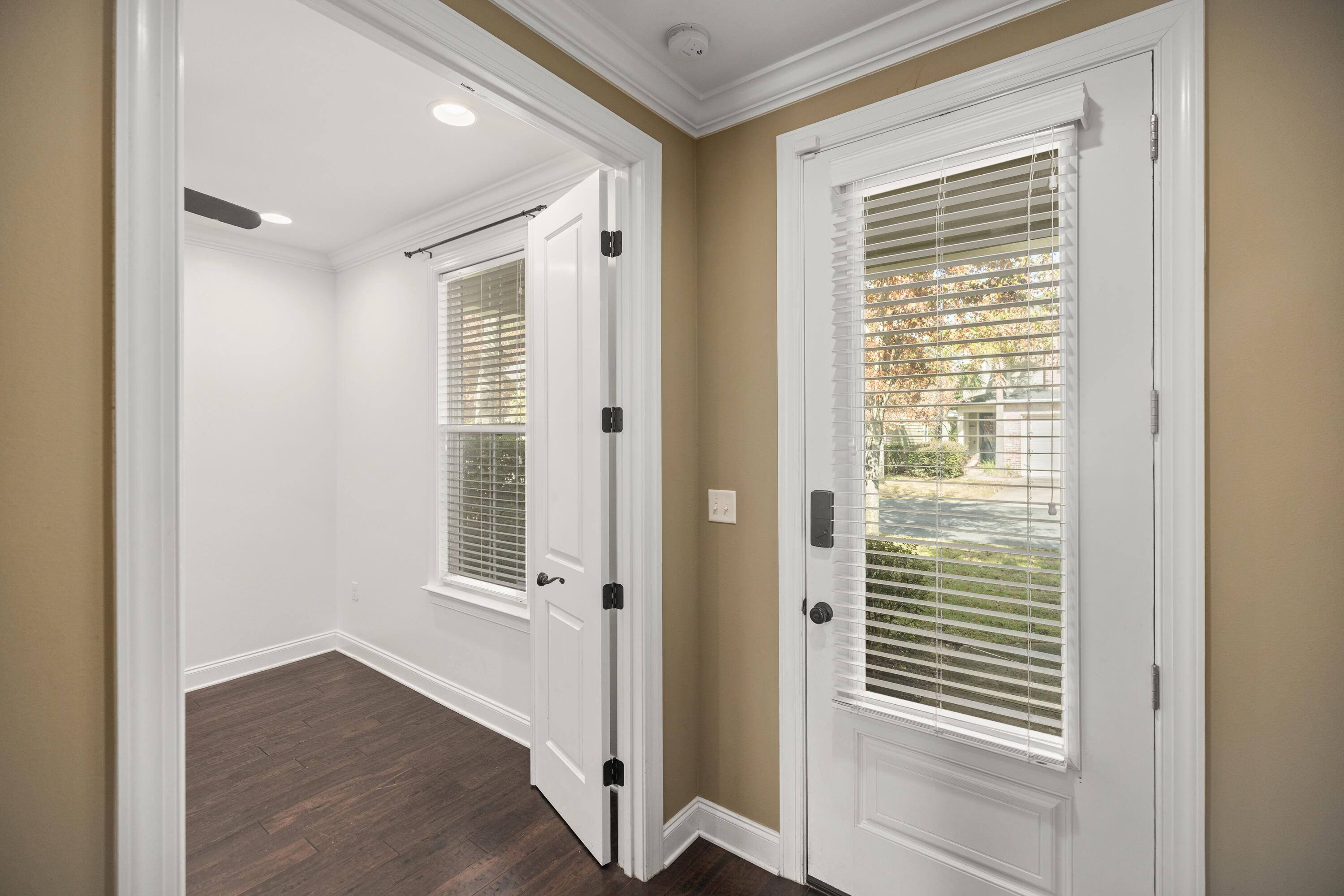 MARINA LANDING - Residential