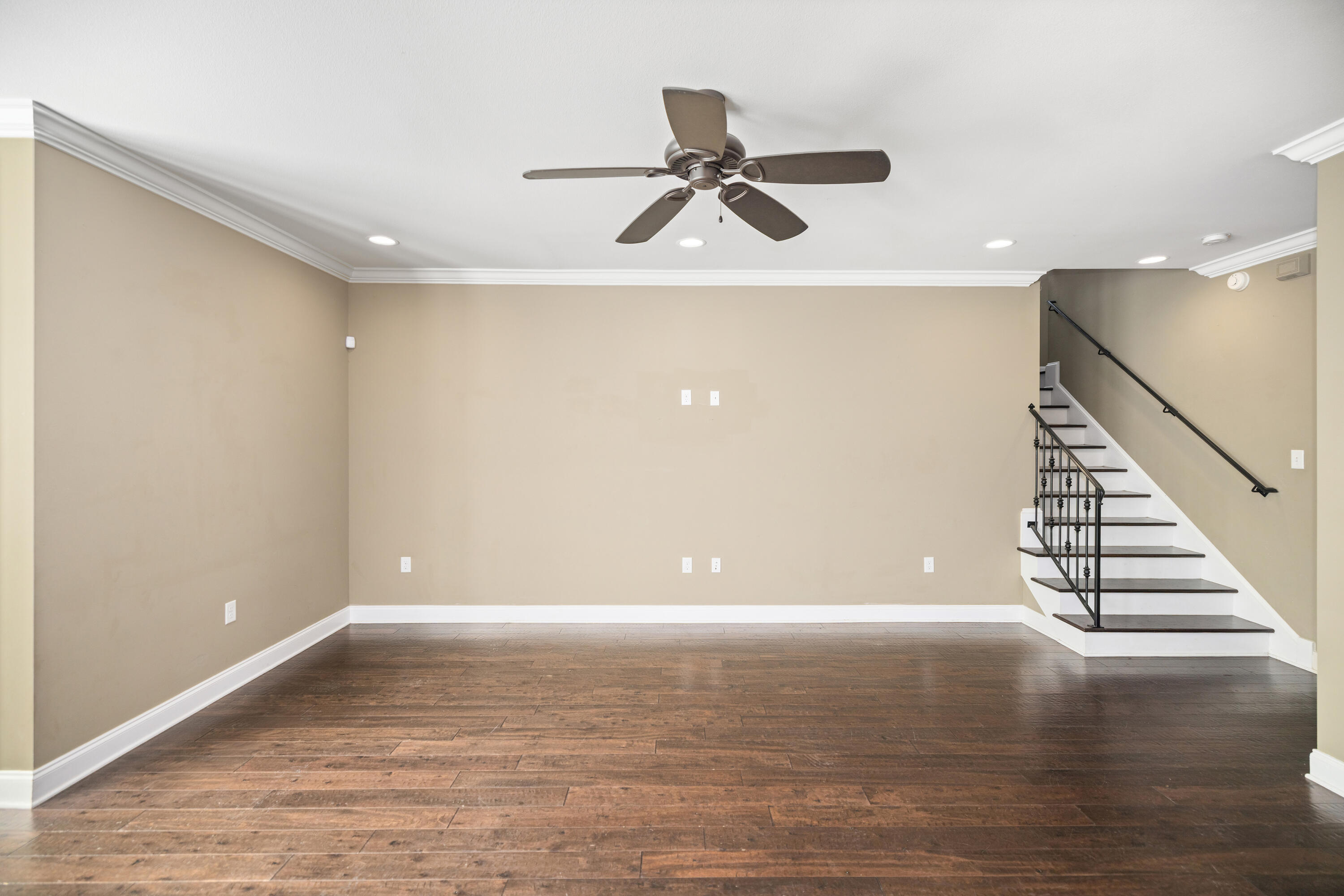 MARINA LANDING - Residential