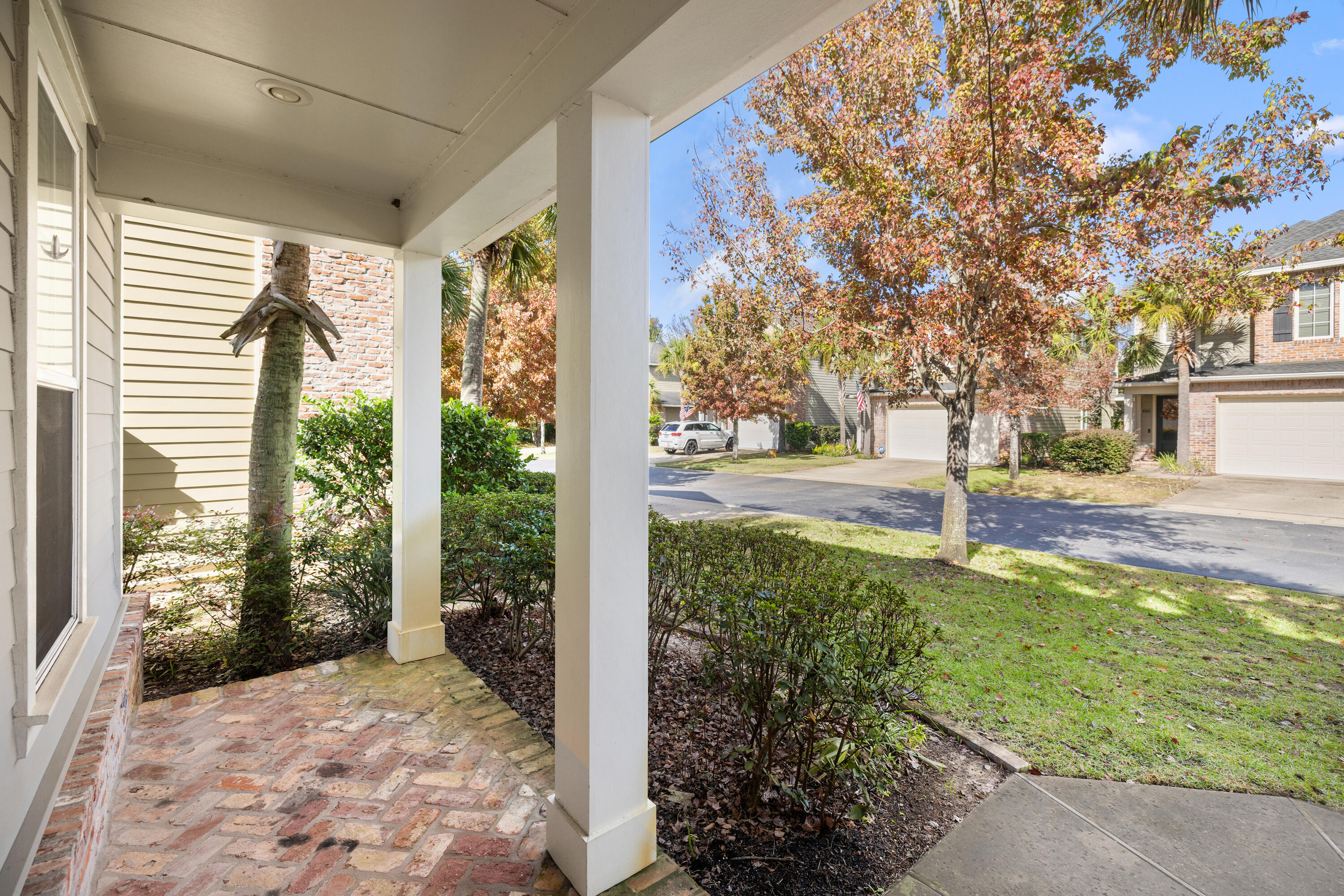 MARINA LANDING - Residential