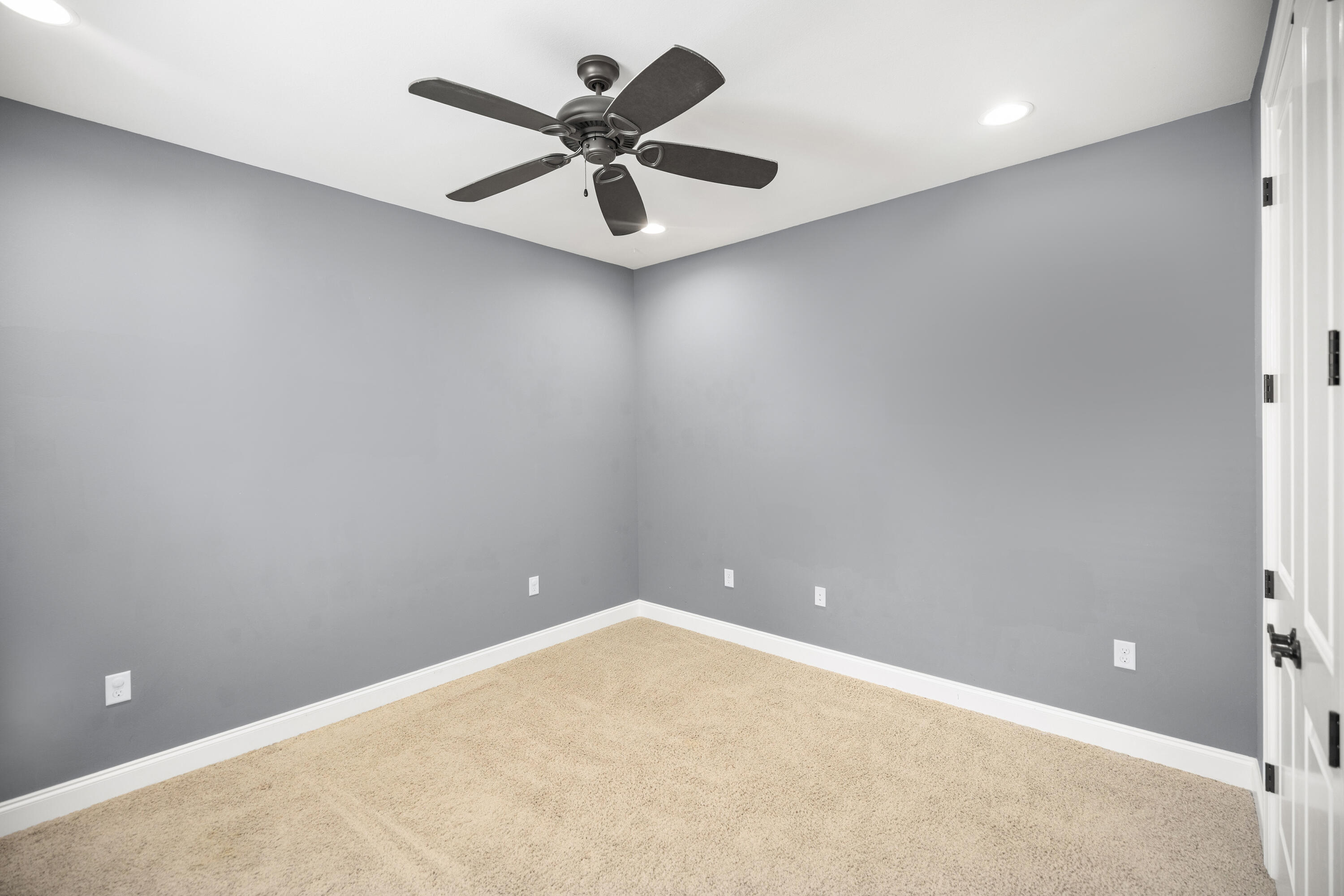 MARINA LANDING - Residential