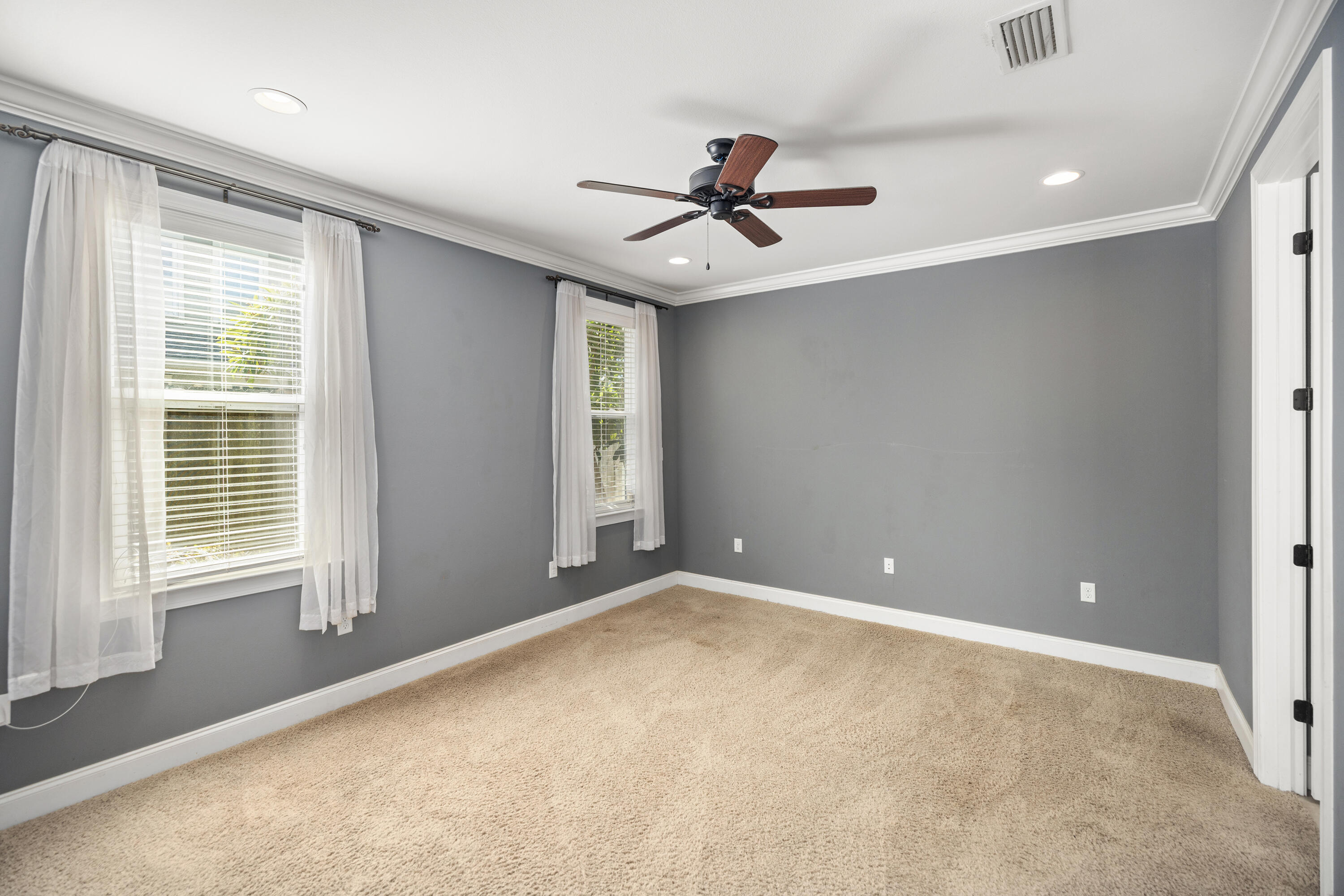 MARINA LANDING - Residential