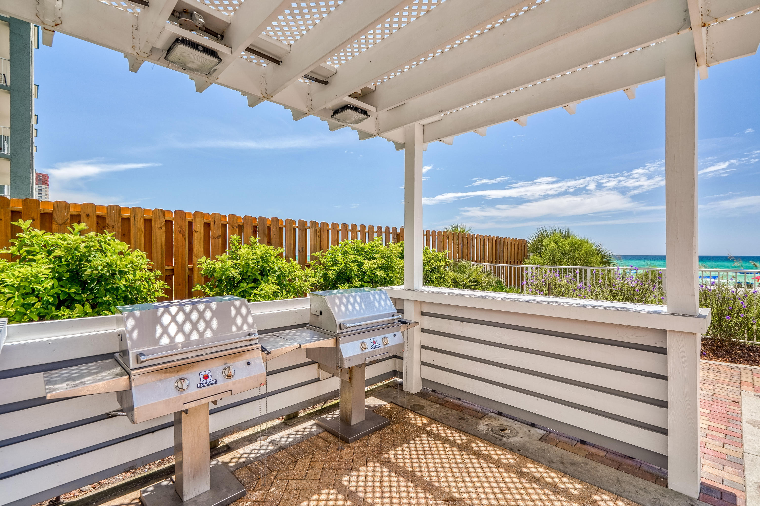 Twin Palms - Residential