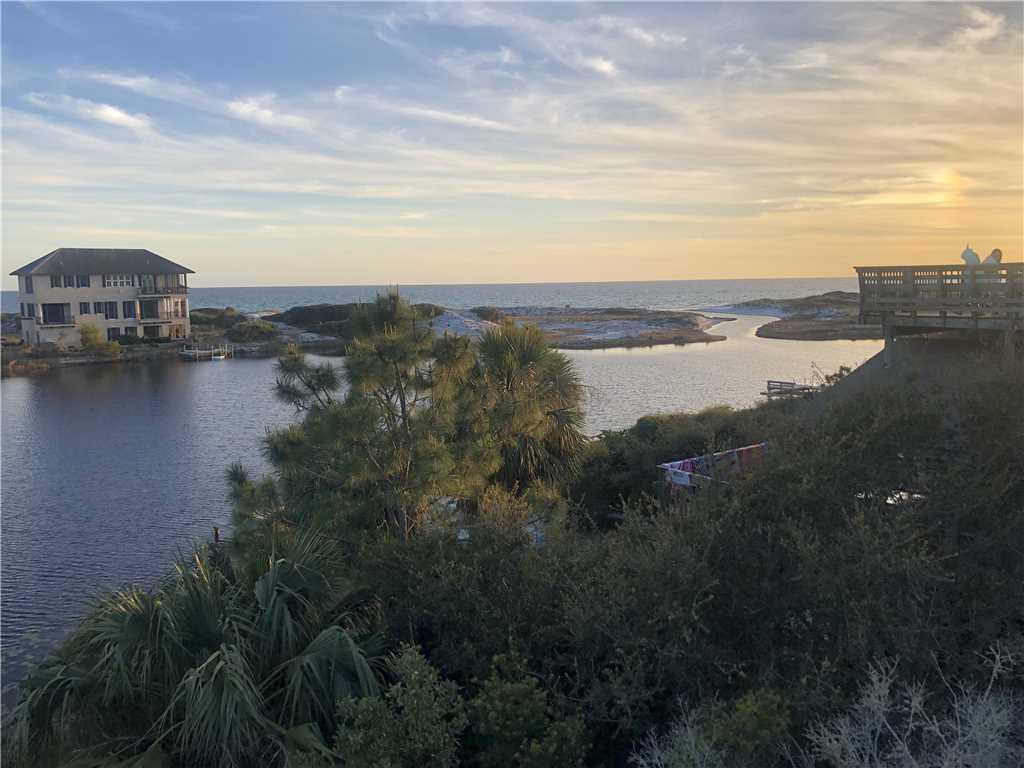 BEACH HIGHLAND - Residential