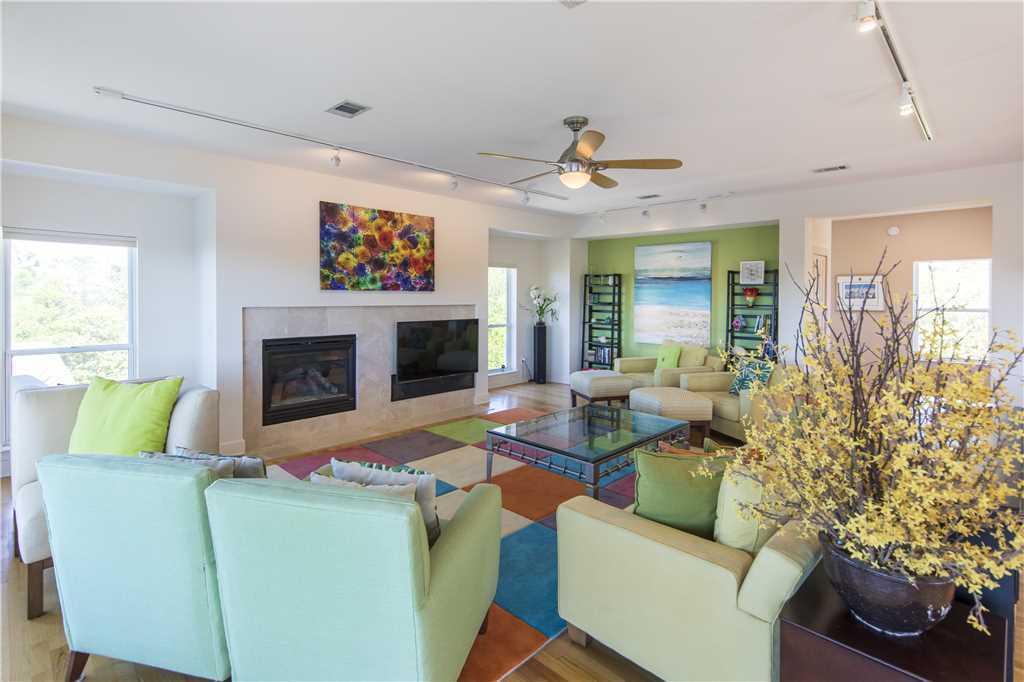 BEACH HIGHLAND - Residential