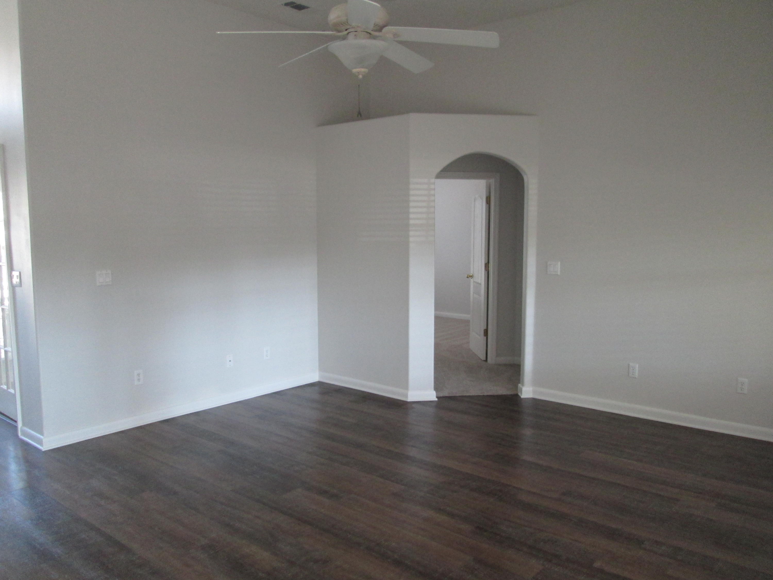 SHALIMAR COMMONS - Residential