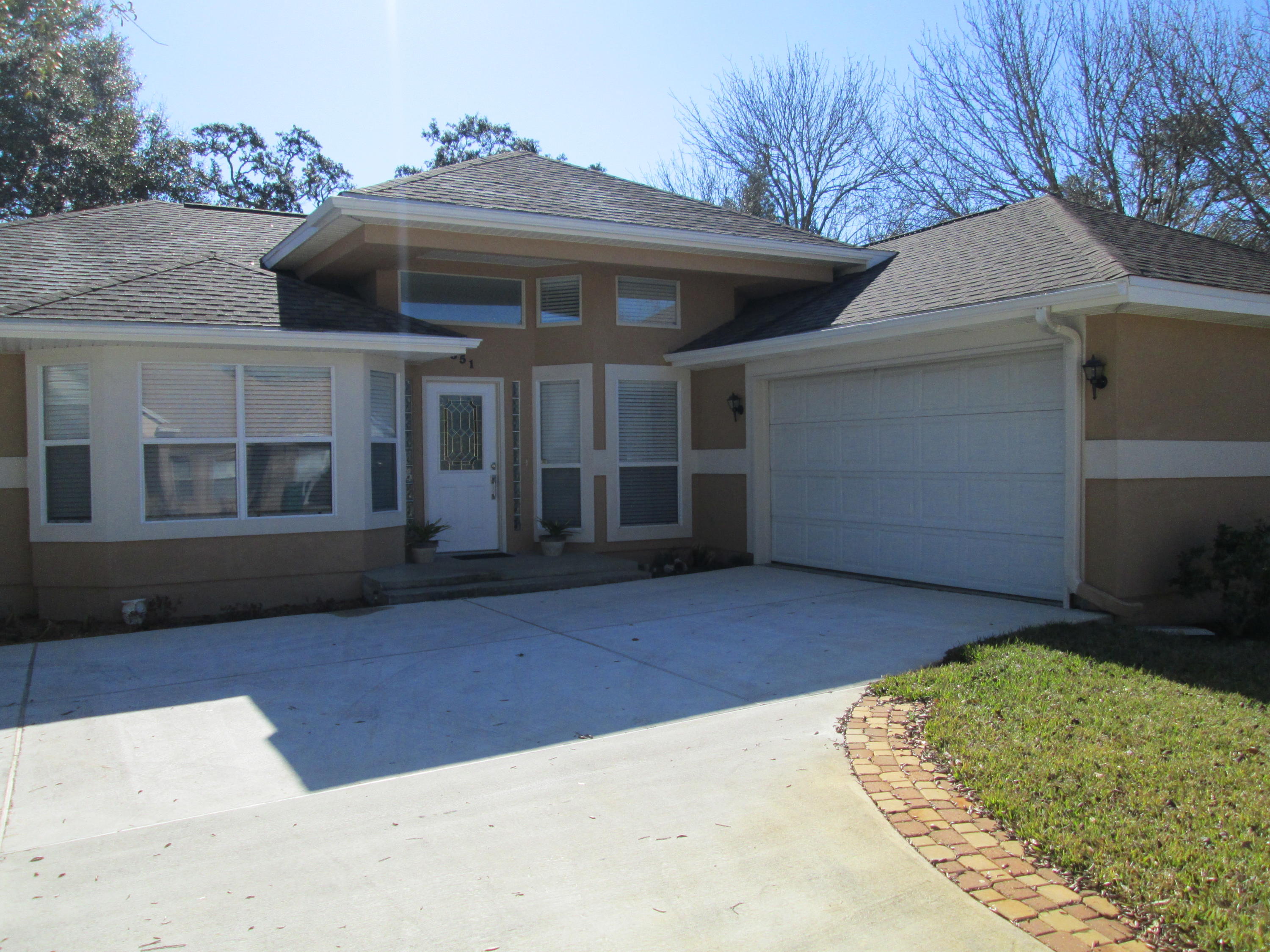 SHALIMAR COMMONS - Residential