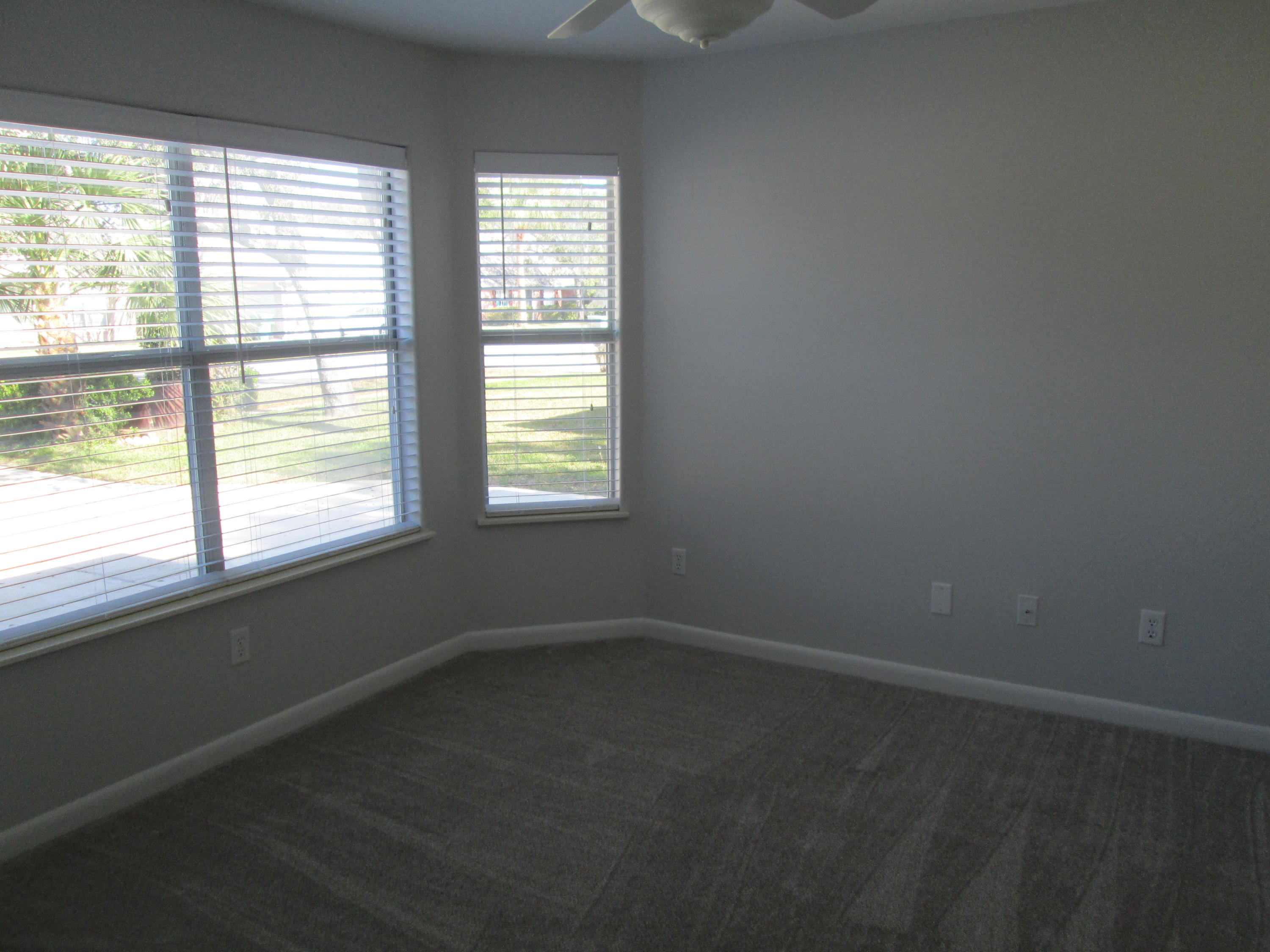 SHALIMAR COMMONS - Residential