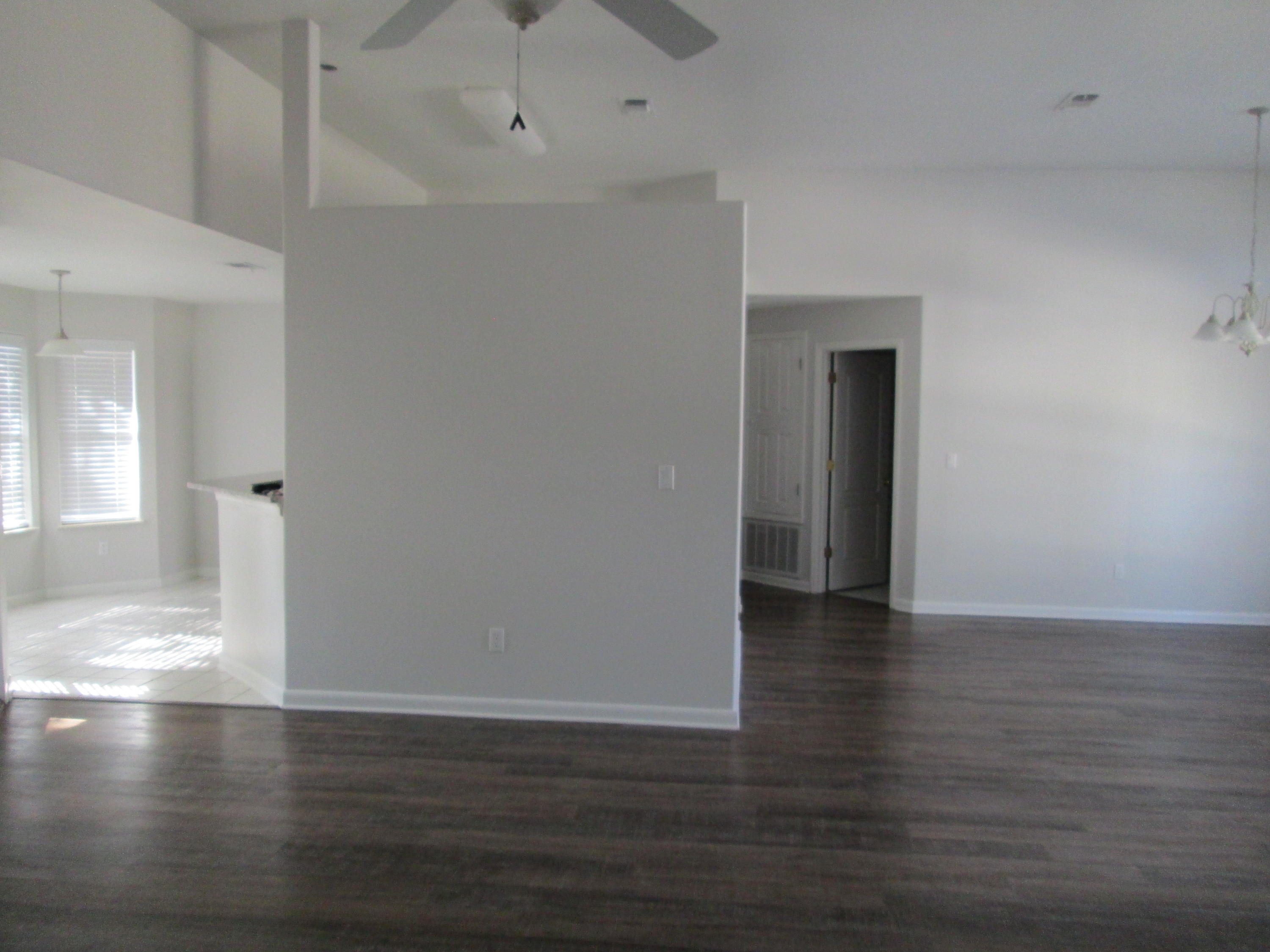 SHALIMAR COMMONS - Residential