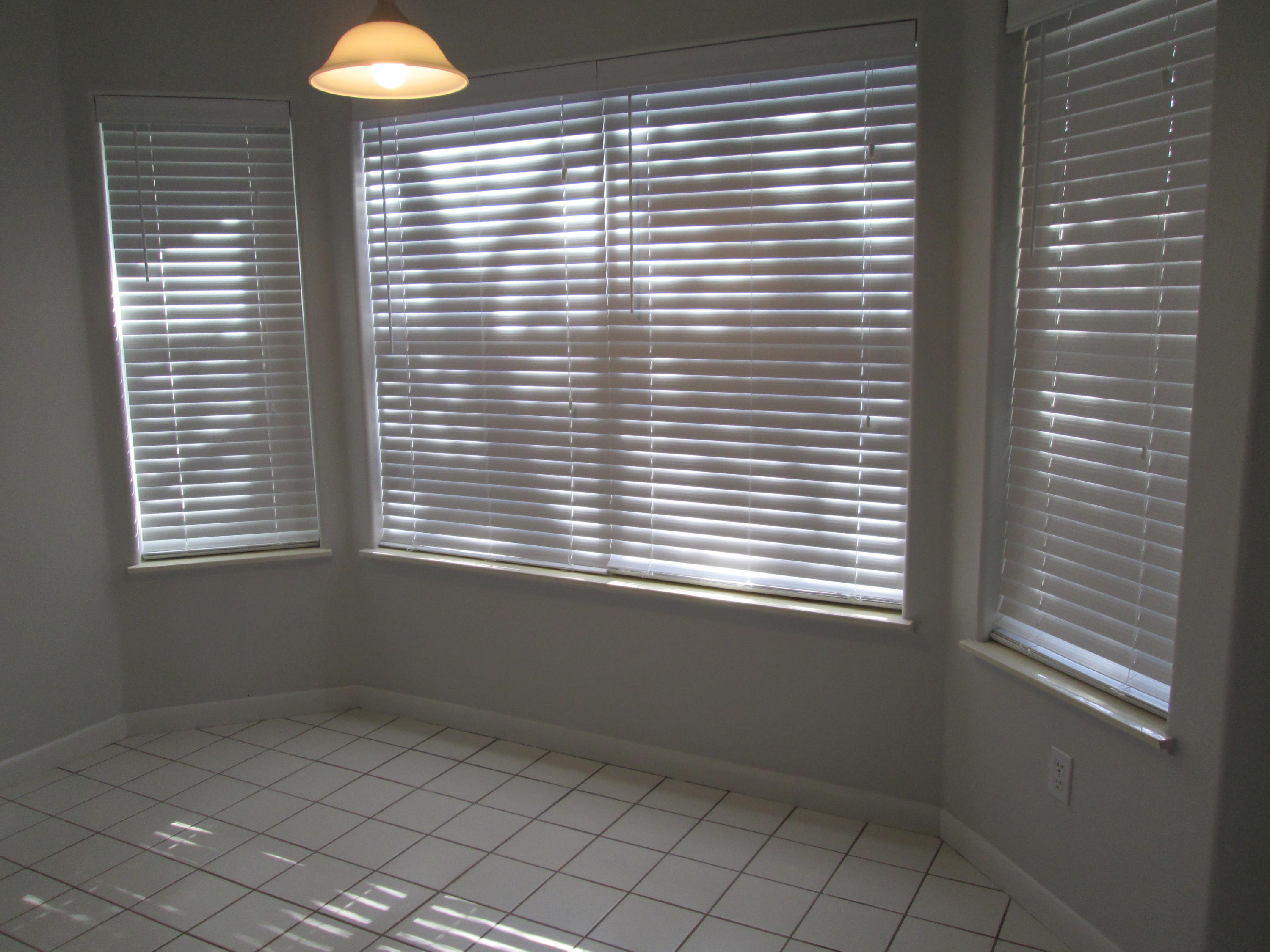 SHALIMAR COMMONS - Residential