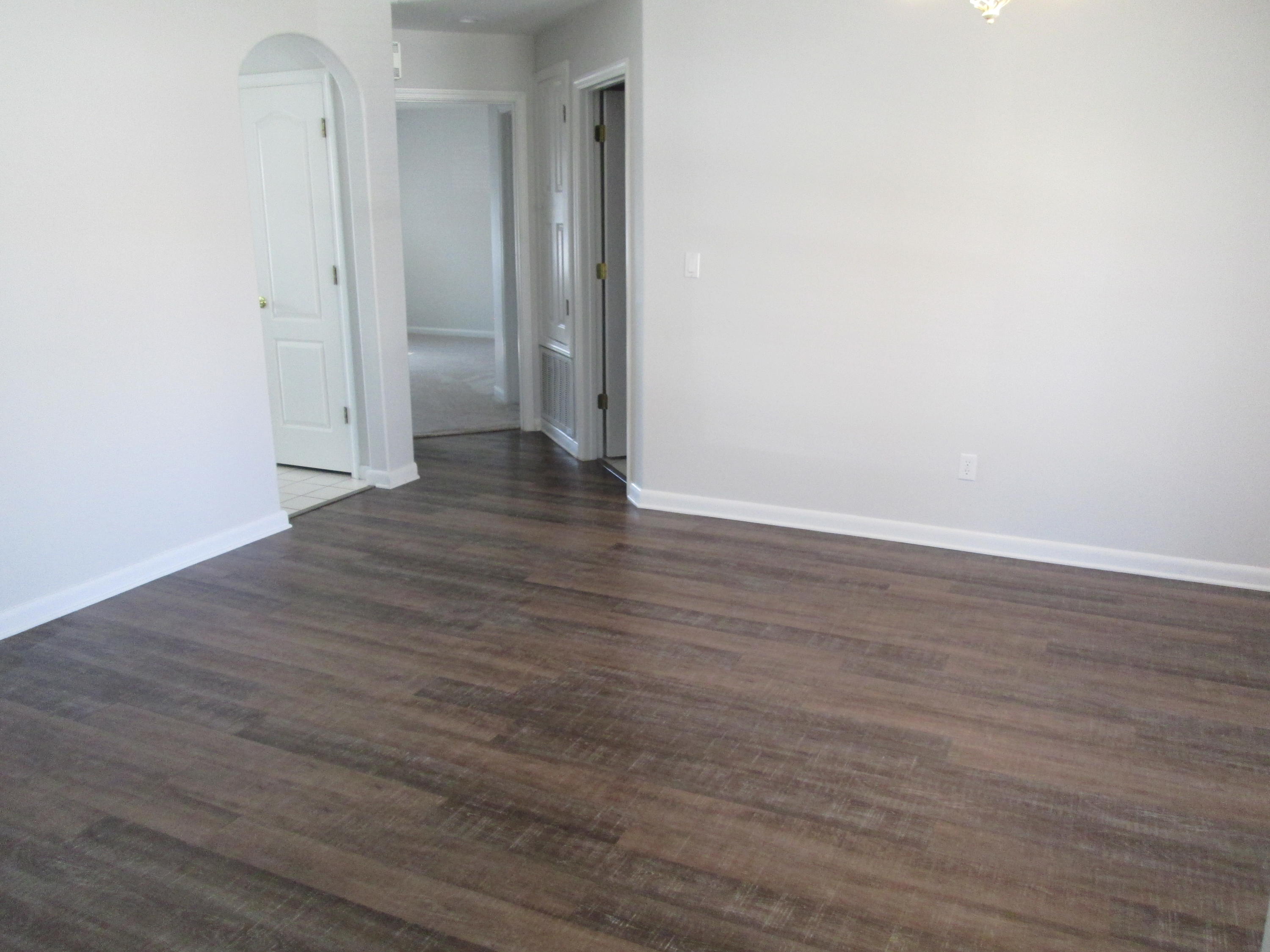 SHALIMAR COMMONS - Residential