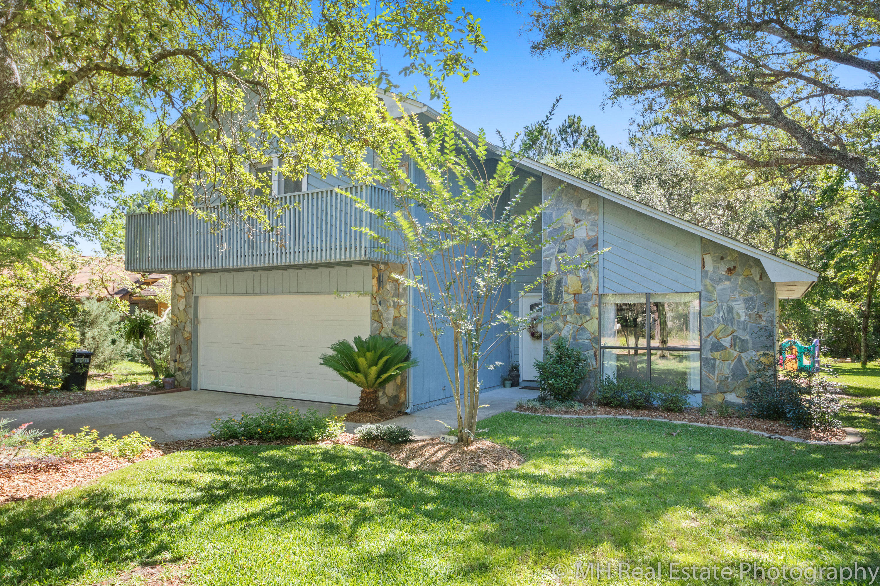 ST. ANDREWS - Residential