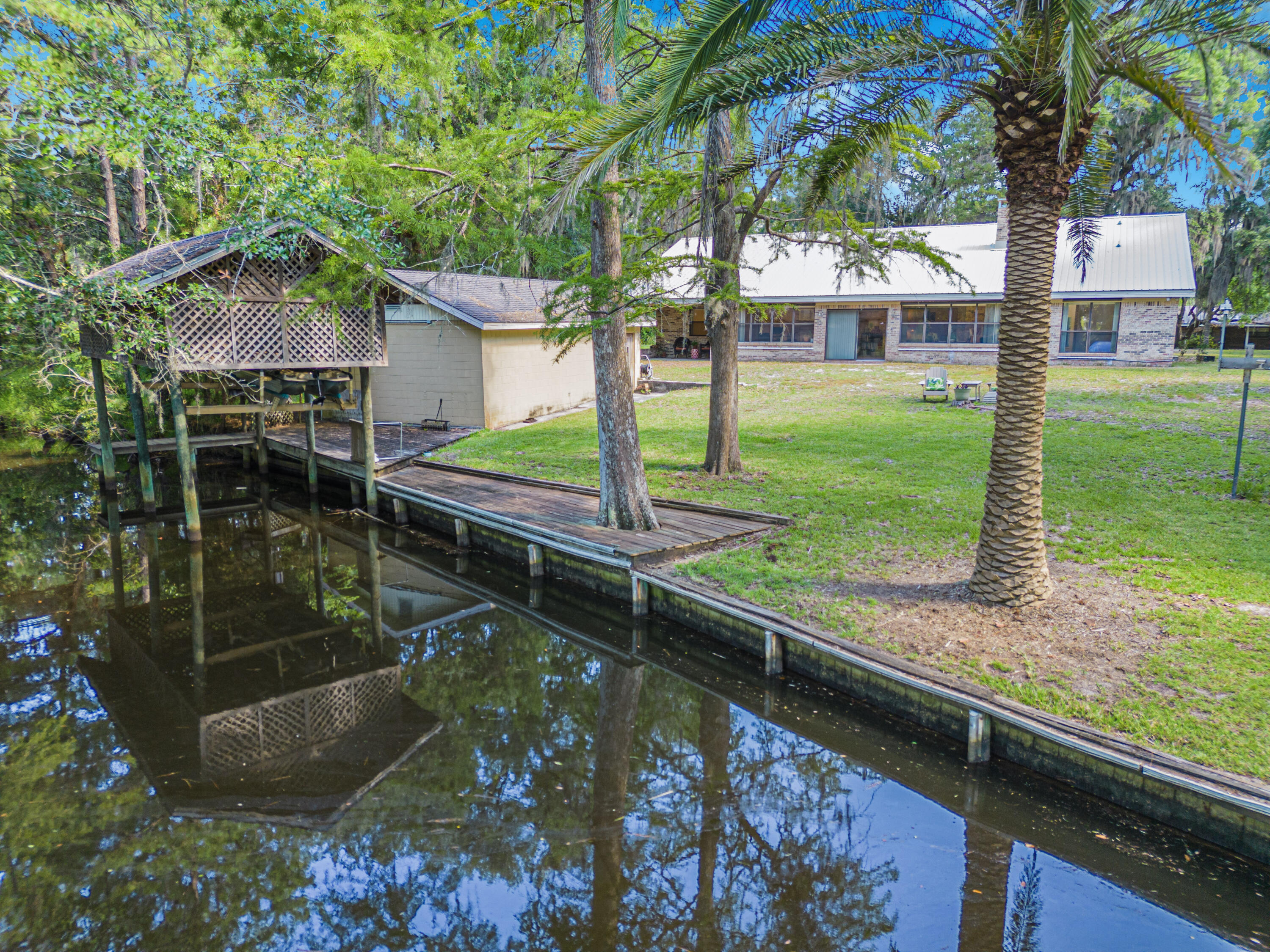 TWIN OAKS FIRST ADDITION S/D - Residential