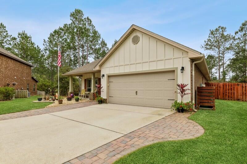 HAMMOCK BAY - Residential