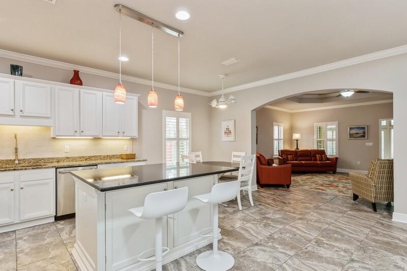 HAMMOCK BAY - Residential