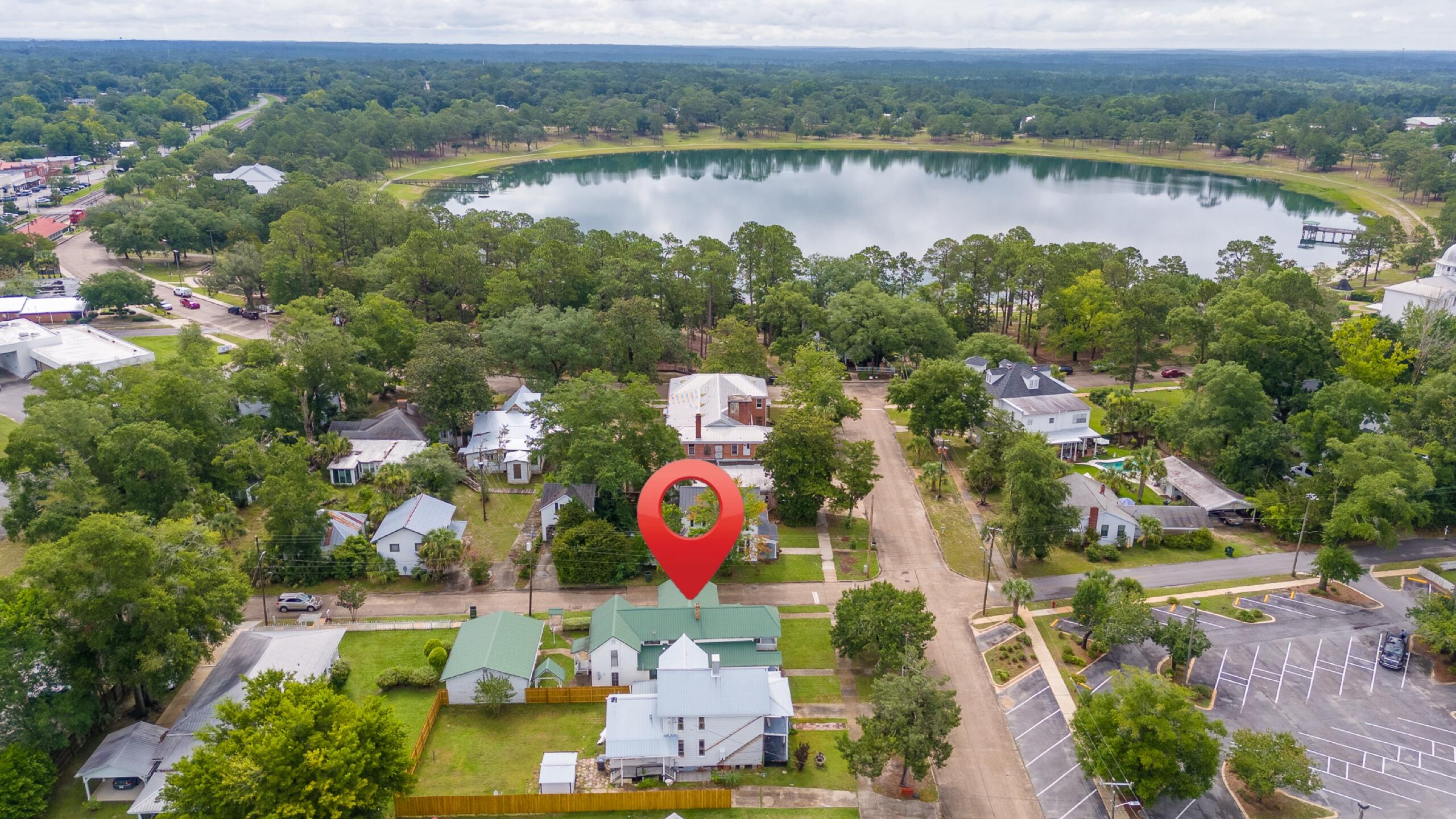 TOWN OF DEFUNIAK SPRINGS - Residential