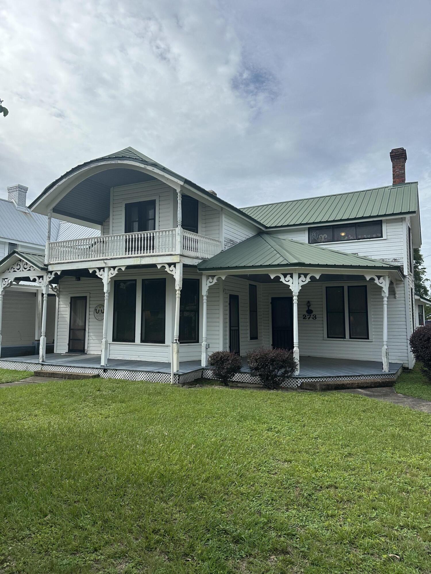 TOWN OF DEFUNIAK SPRINGS - Residential