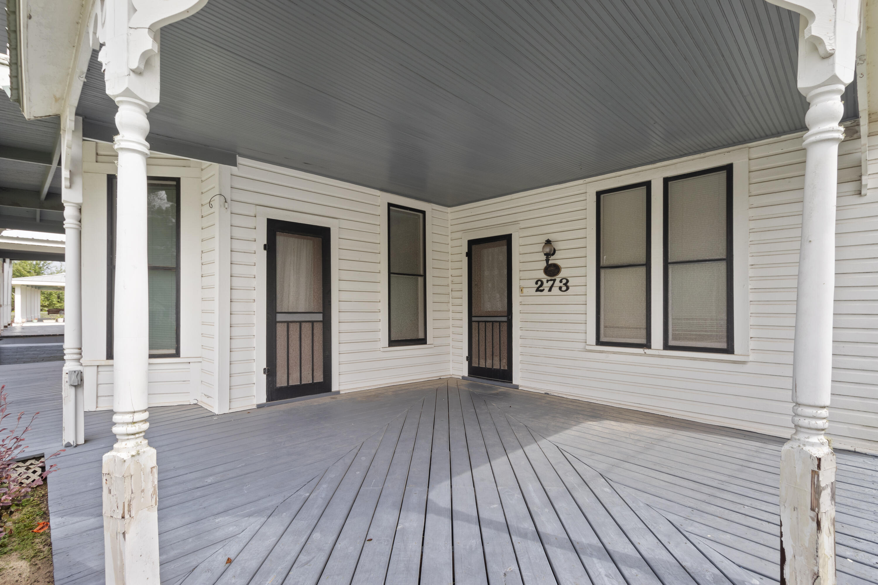 TOWN OF DEFUNIAK SPRINGS - Residential