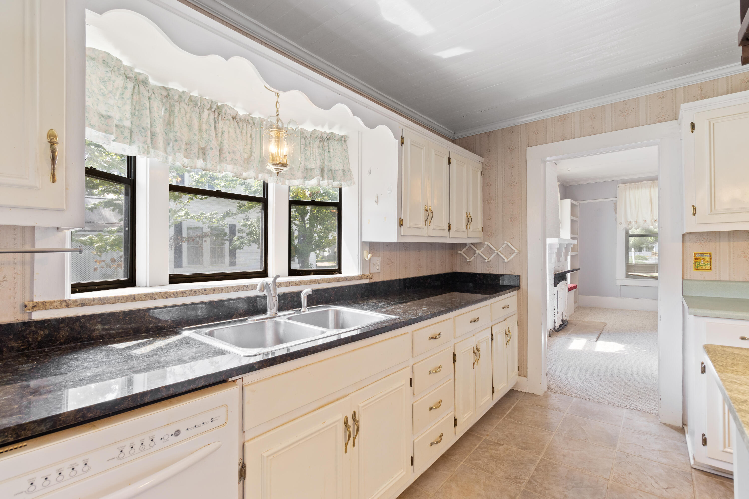 TOWN OF DEFUNIAK SPRINGS - Residential